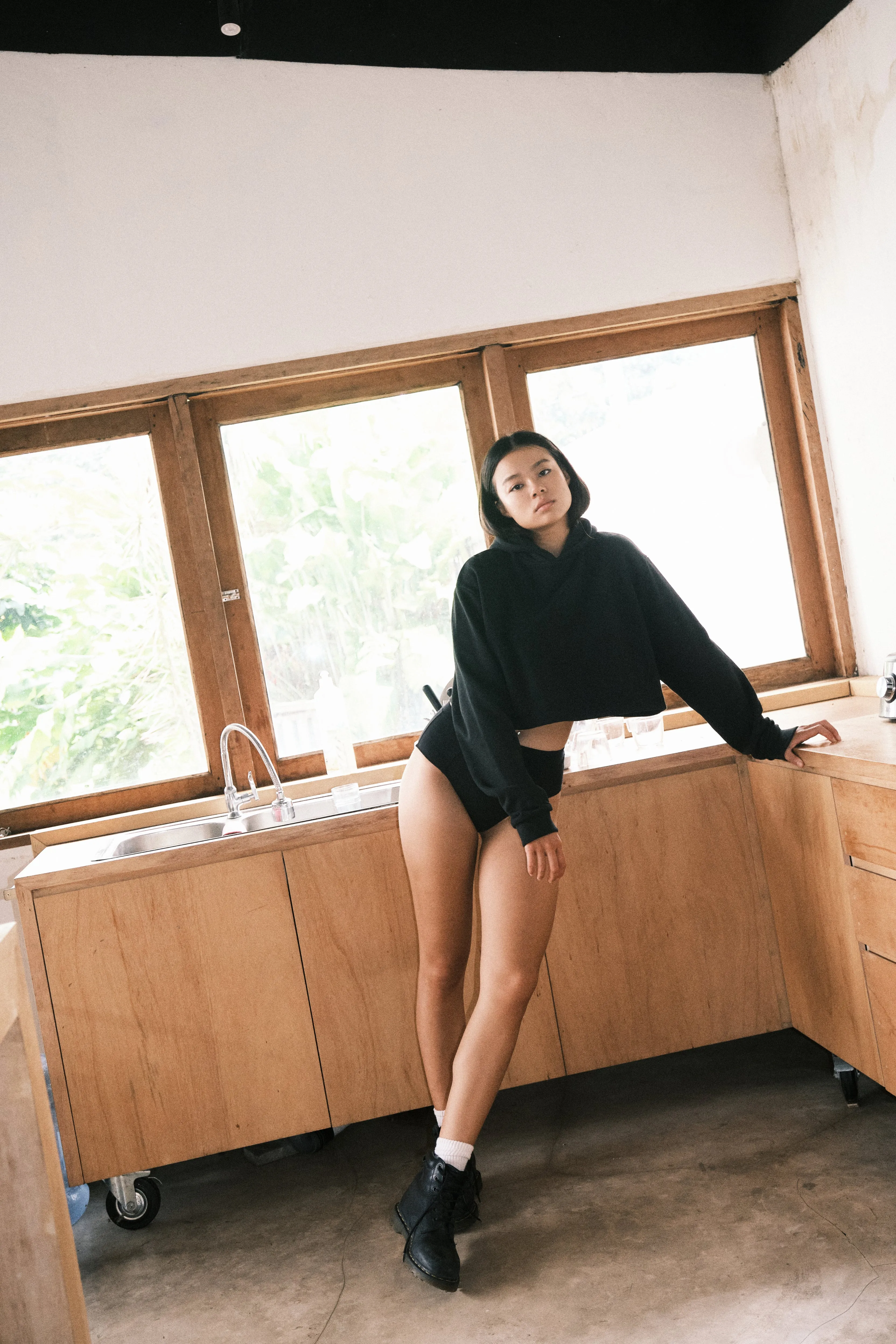 Cropped Hoodie Black sold by Earthkind product image thumbnail 4