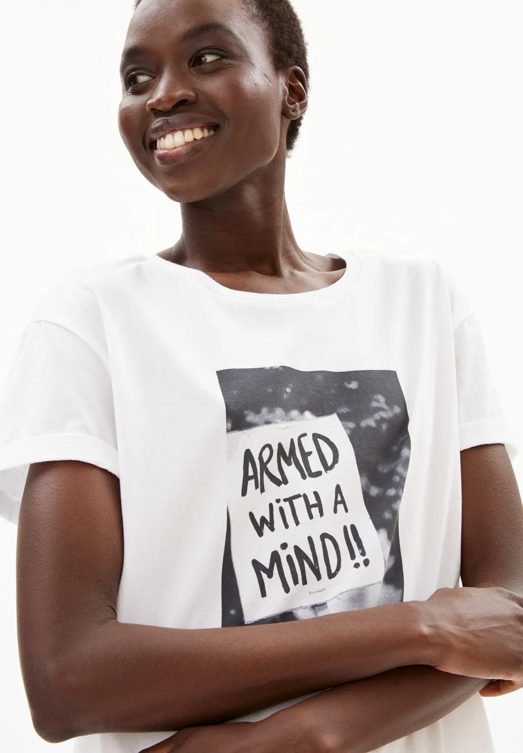 NAALIN Demo Organic Cotton T-shirt sold by Earthkind product image thumbnail 5