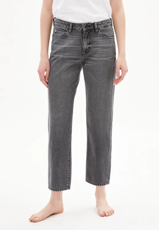 FJELLA Cropped Straight Jeans sold by Earthkind