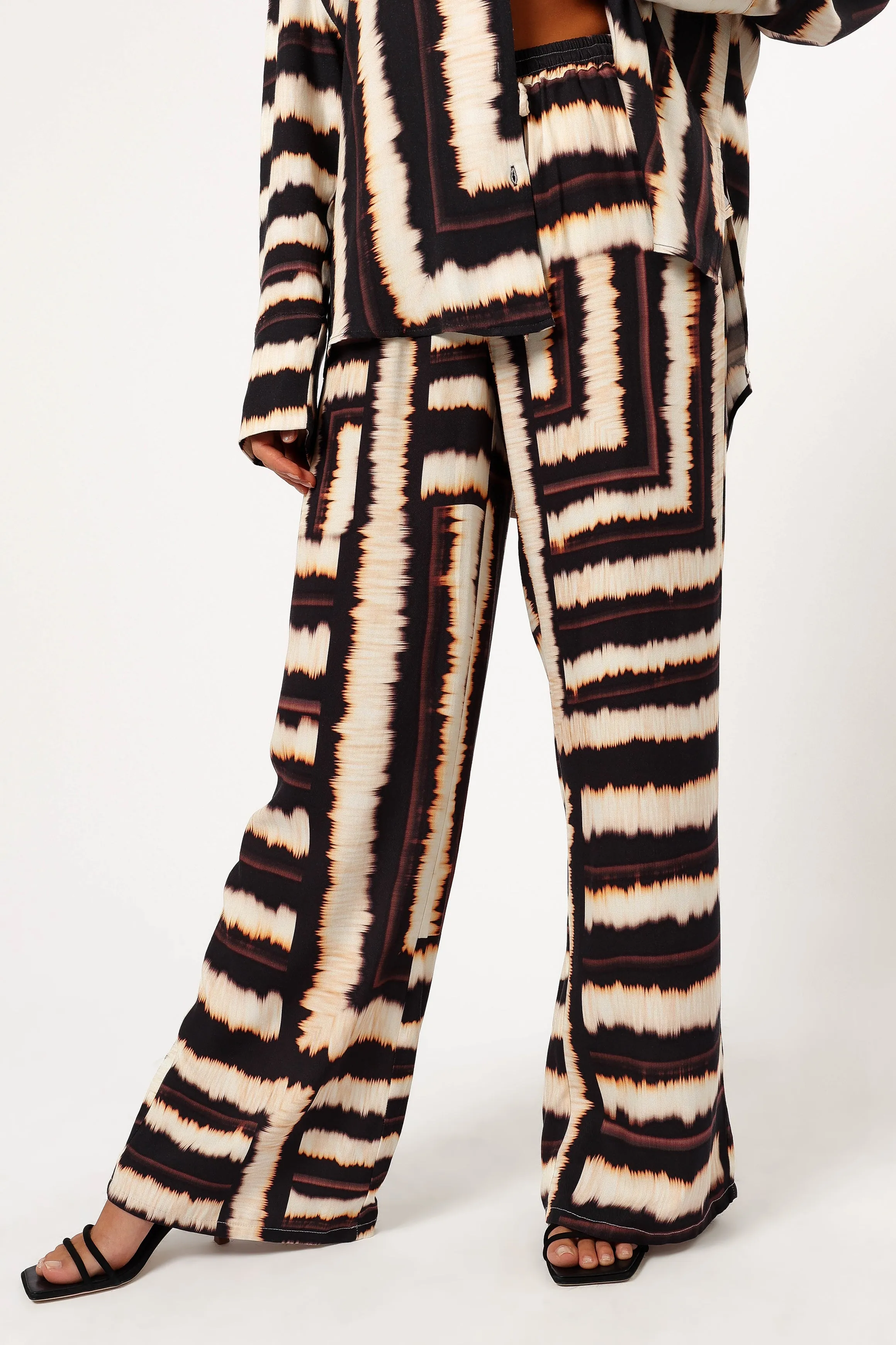 Montara Pant - Noria Print sold by Petal & Pup product image thumbnail 4