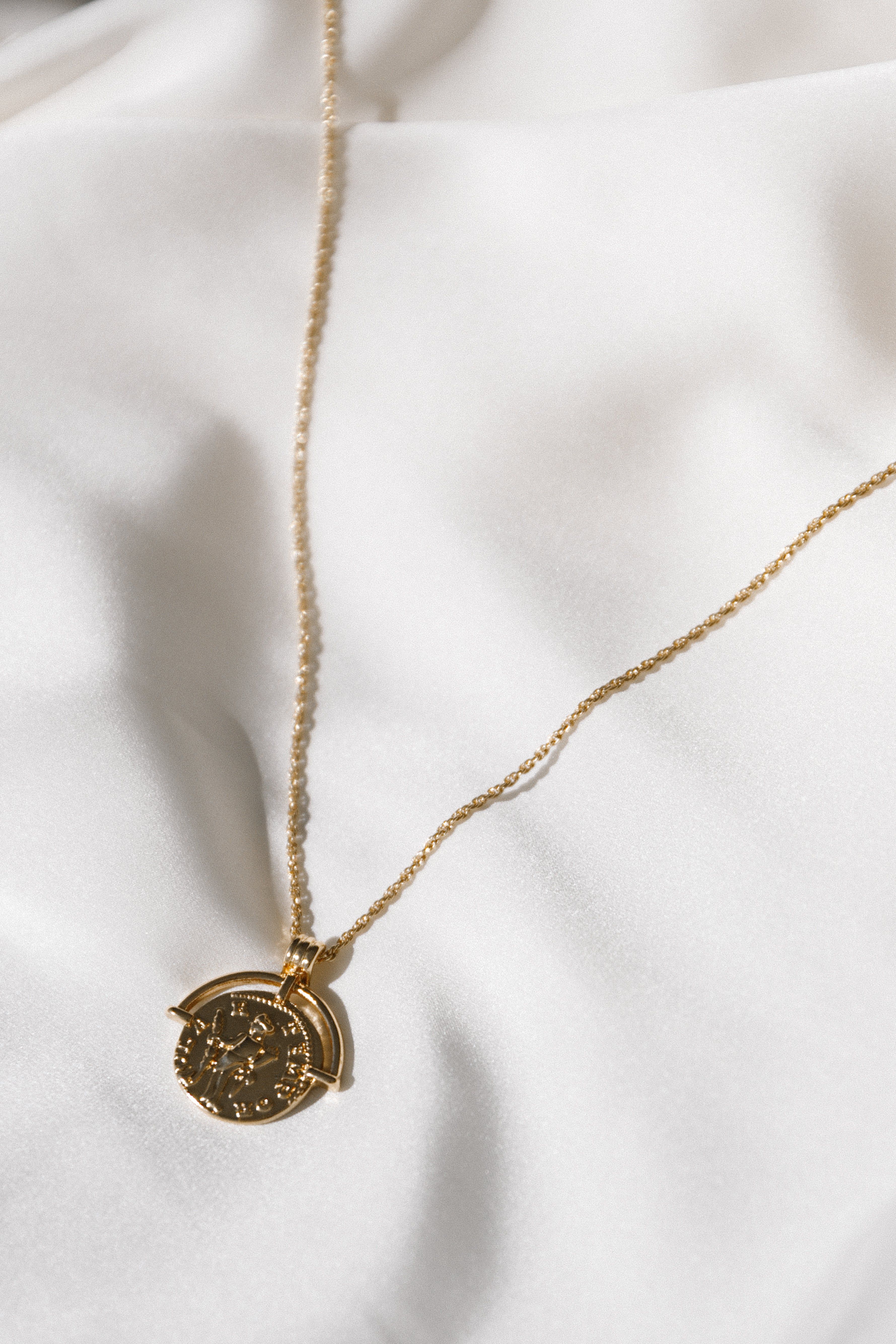 Regulas 18K Gold Plated Pendant Chain - Gold sold by Petal & Pup product image thumbnail 2