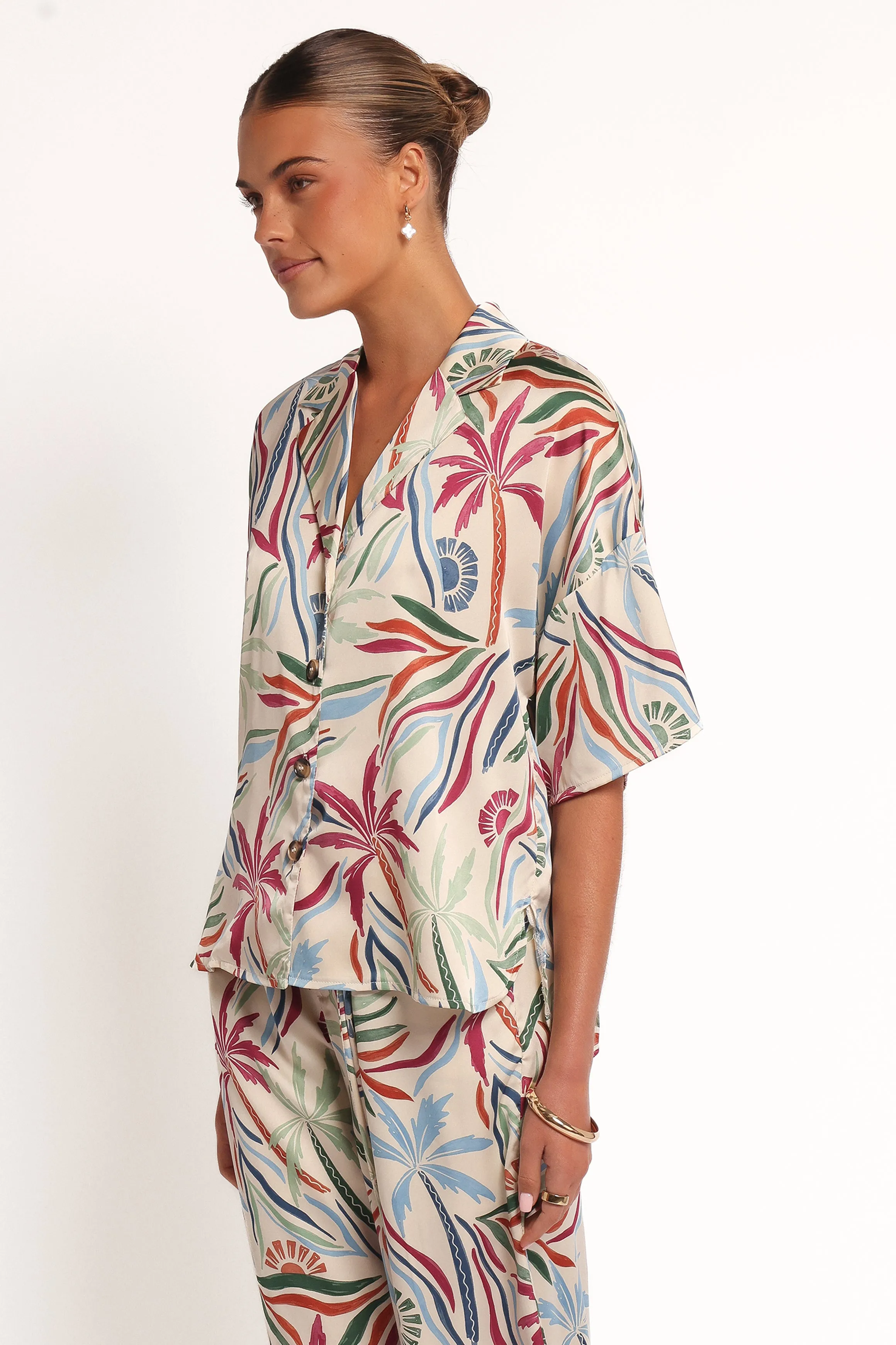 Illoura Short Sleeve Shirt - Tahitian Tide sold by Petal & Pup product image thumbnail 4