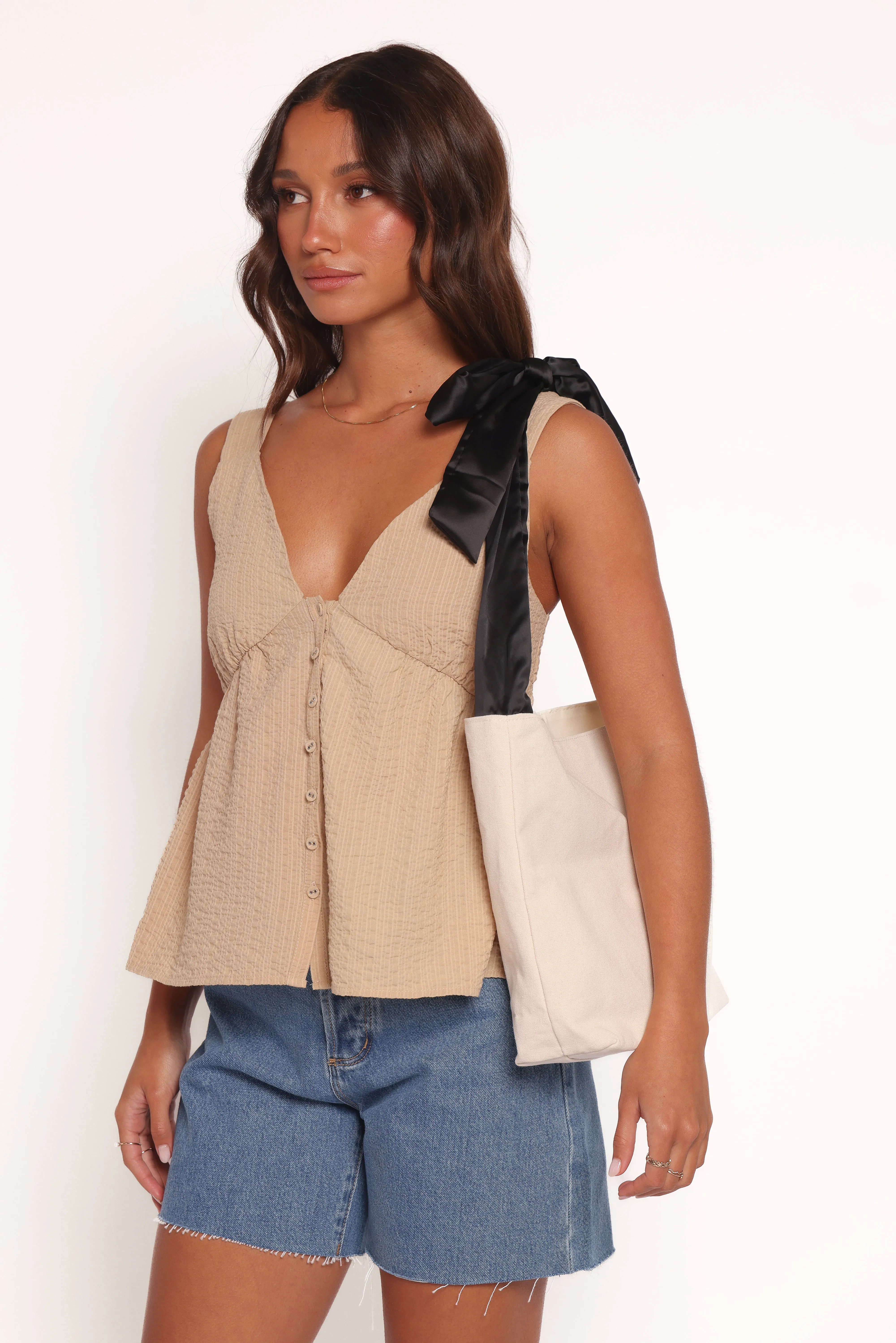 Amity Bow Bag - White sold by Petal & Pup product image thumbnail 2