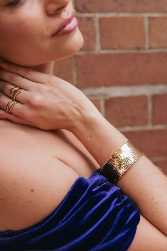 Daria Bracelet - Gold sold by Petal & Pup