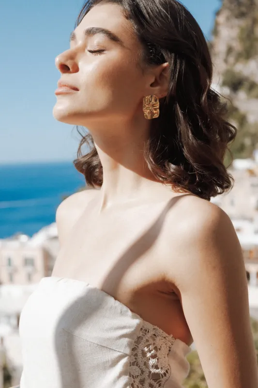 Edith Earrings - Gold made by Petal & Pup