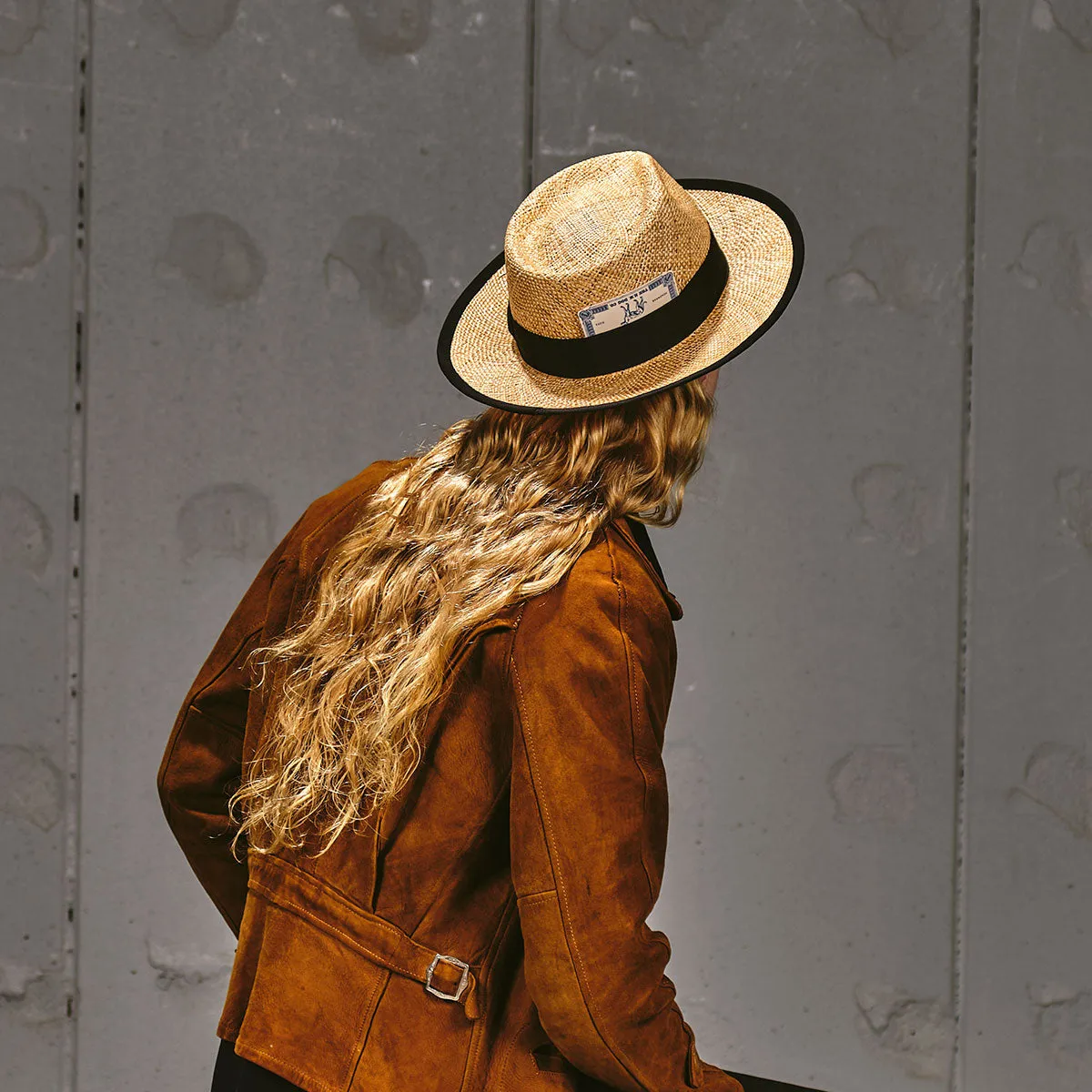 BAO PINCH-H - Natural sold by H.W. Dog & Co product image thumbnail 2