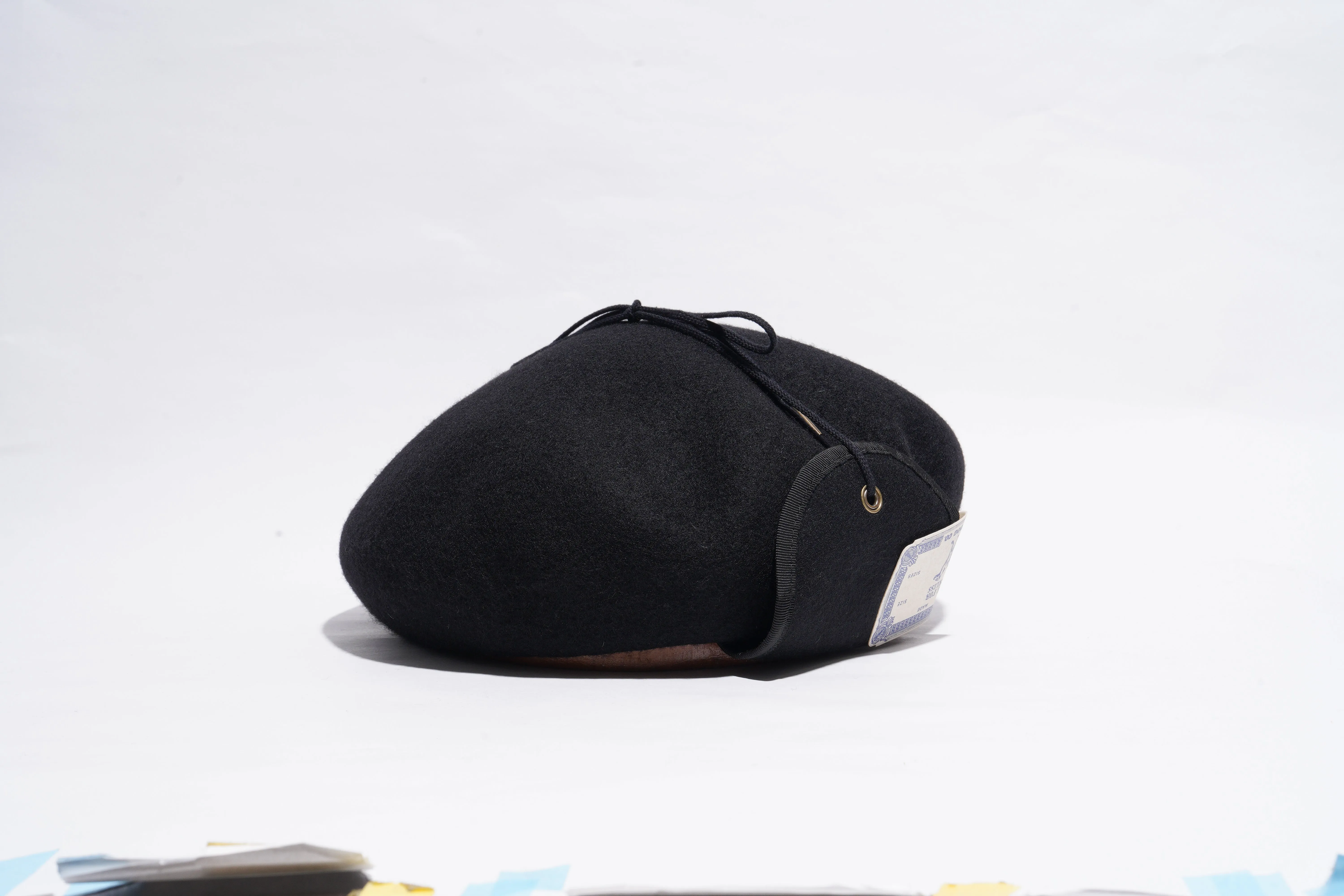 26AW COLLECTION - EAR BASIC BERET sold by H.W. Dog & Co