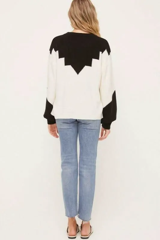 Just In Time Ivory and Black Colorblock Crew Neck Sweater sold by Boho Pink product image thumbnail 3