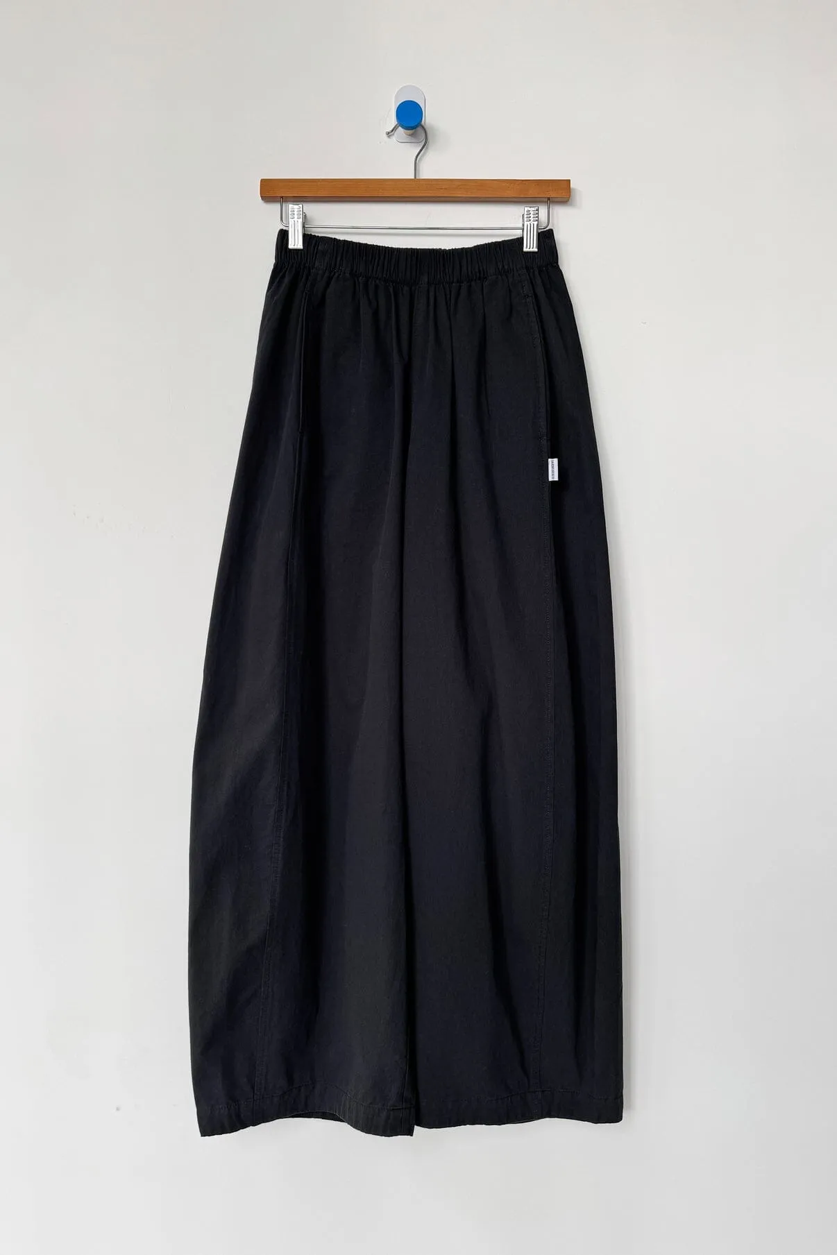 Parachute Pants - BLACK sold by Maelu product image thumbnail 3