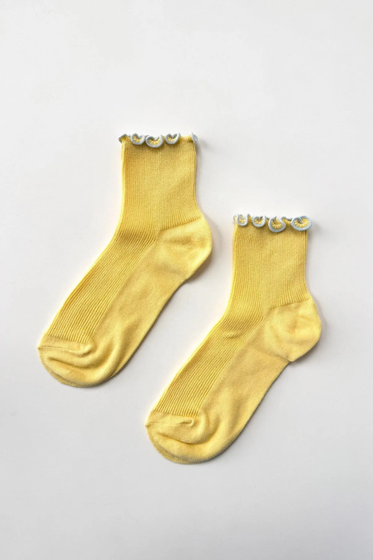 THE PETITE RUFFLED MODAL SOCKS - butter sold by Maelu