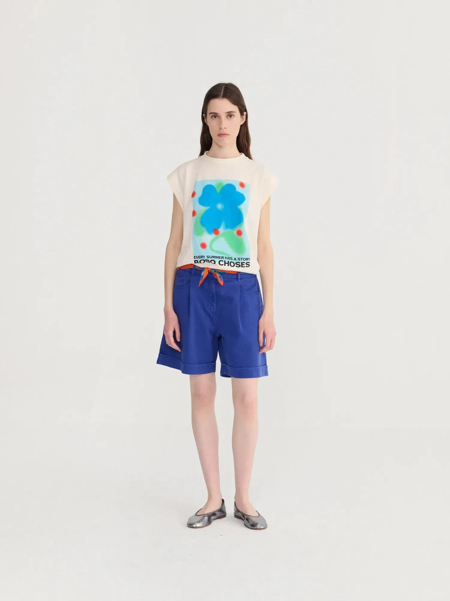 Pleated twill Bermudas sold by Maelu product image thumbnail 2