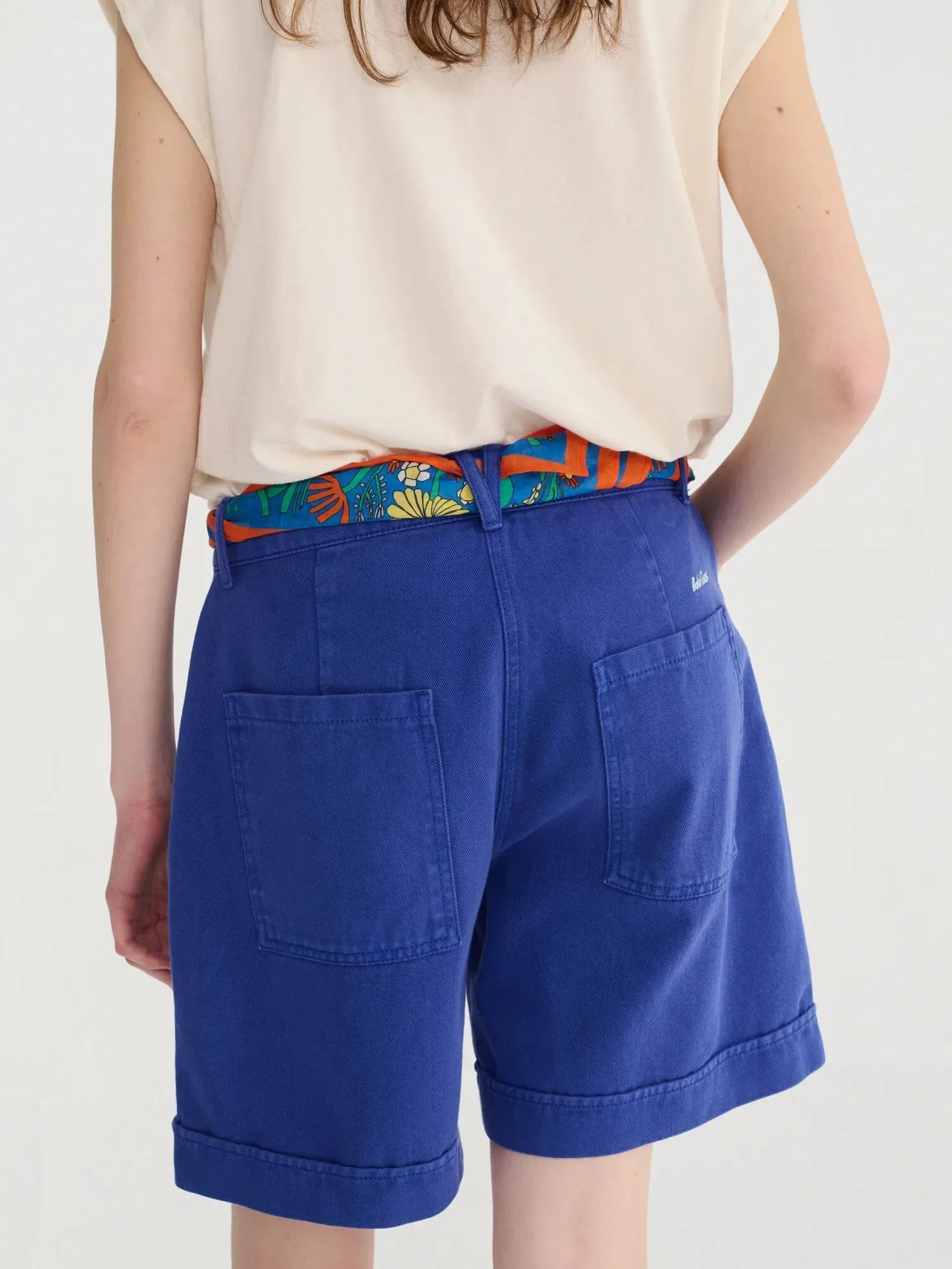 Pleated twill Bermudas sold by Maelu product image thumbnail 4