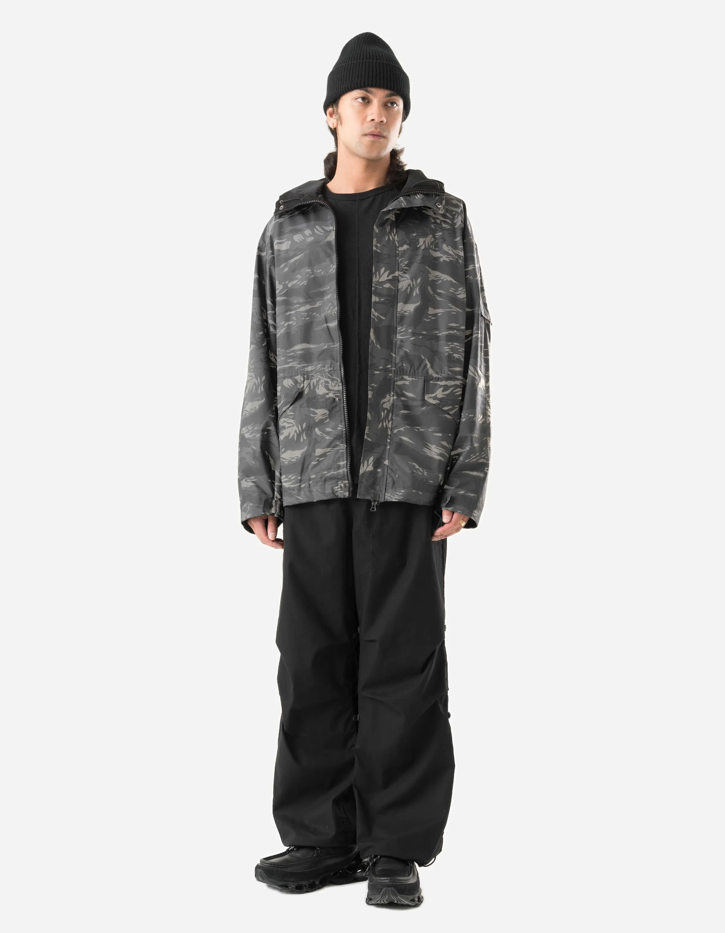 7120 Reflective Camo ECWS Parka Subdued Night sold by Maharishi product image thumbnail 2