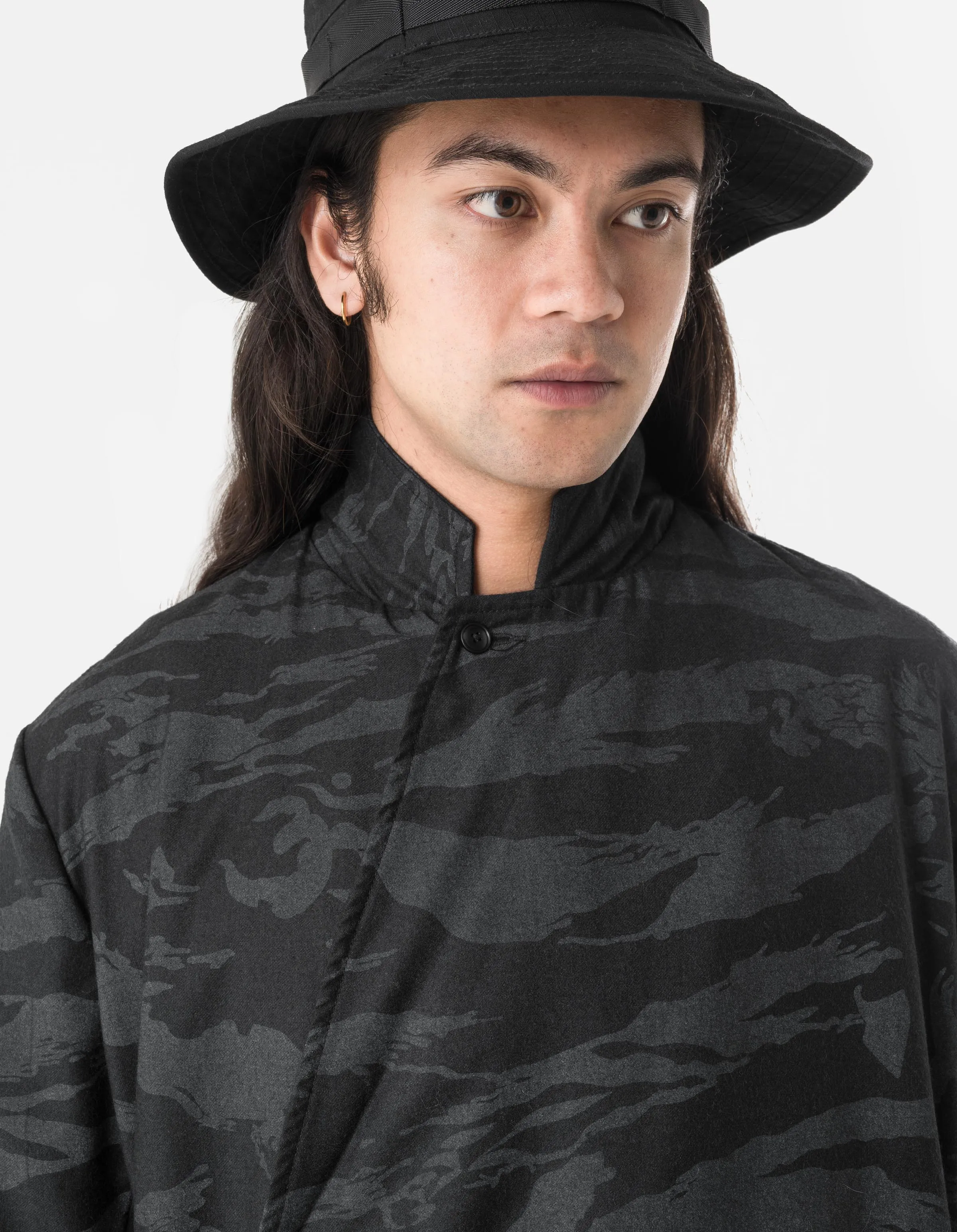 7151 Bonsai Tigerstripe Kimono Blazer Black sold by Maharishi product image thumbnail 4