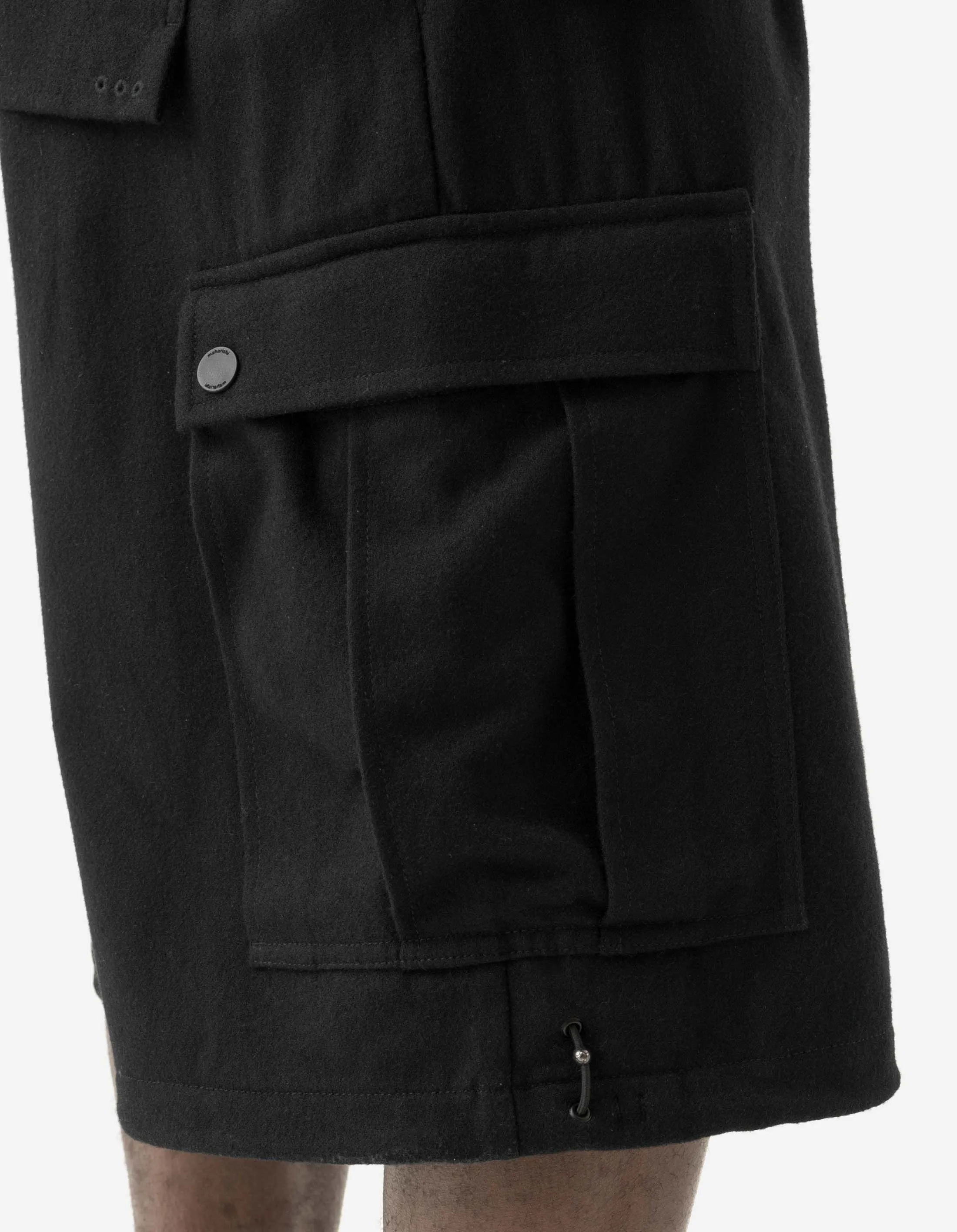 7118 Oversized Wool Cargo Snoshorts Black sold by Maharishi product image thumbnail 4