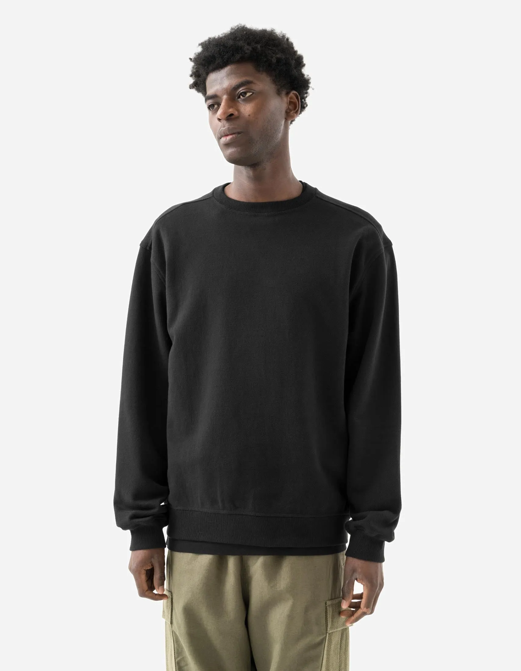 7125 Pointillist Dragon Embroidered Crew Sweat Black sold by Maharishi product image thumbnail 2