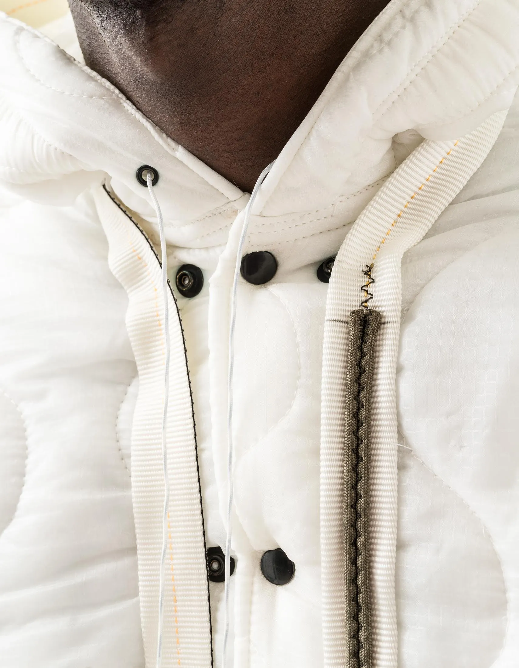 1598 Upcycled U.S. Army Inspector Parka White sold by Maharishi product image thumbnail 4