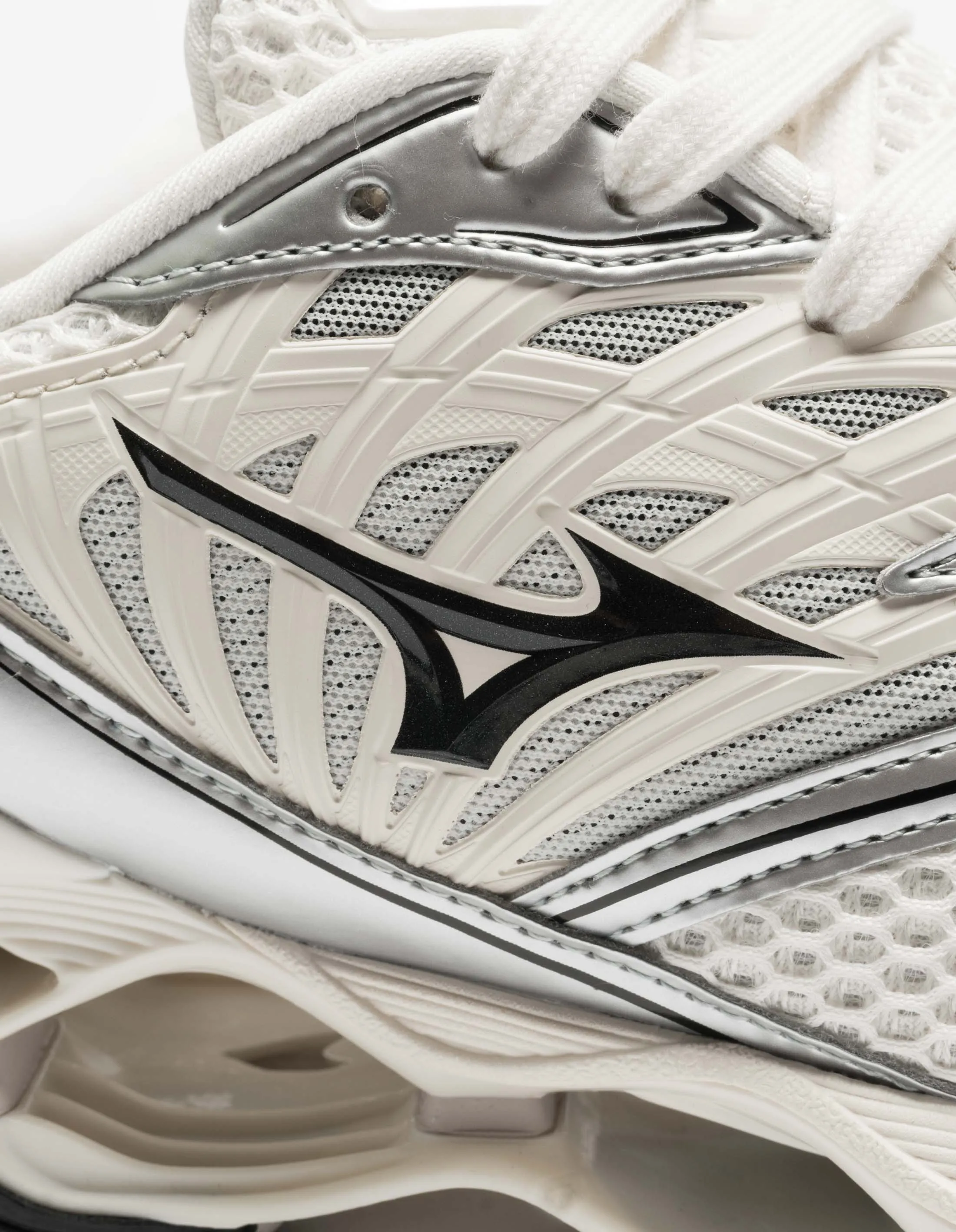 Mizuno Wave Prophecy LS Pristine/Black/Silver sold by Maharishi product image thumbnail 4