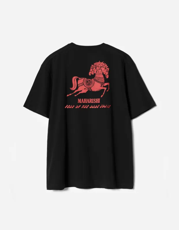 7463 Year of the Dark Horse S/S T-Shirt Black made by Maharishi