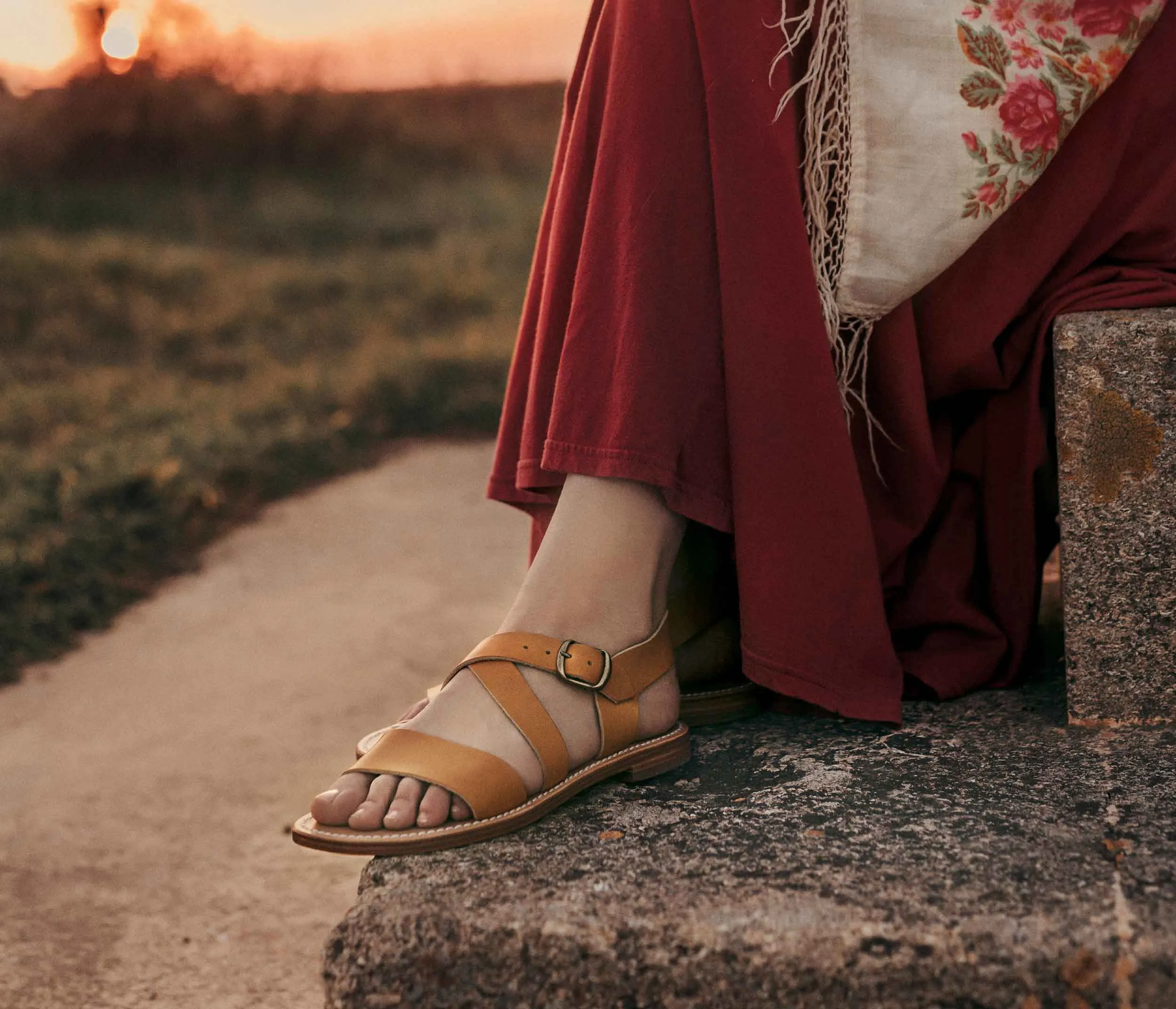 Madonna Sandale Femme Naturel sold by La Botte Gardiane product image thumbnail 2