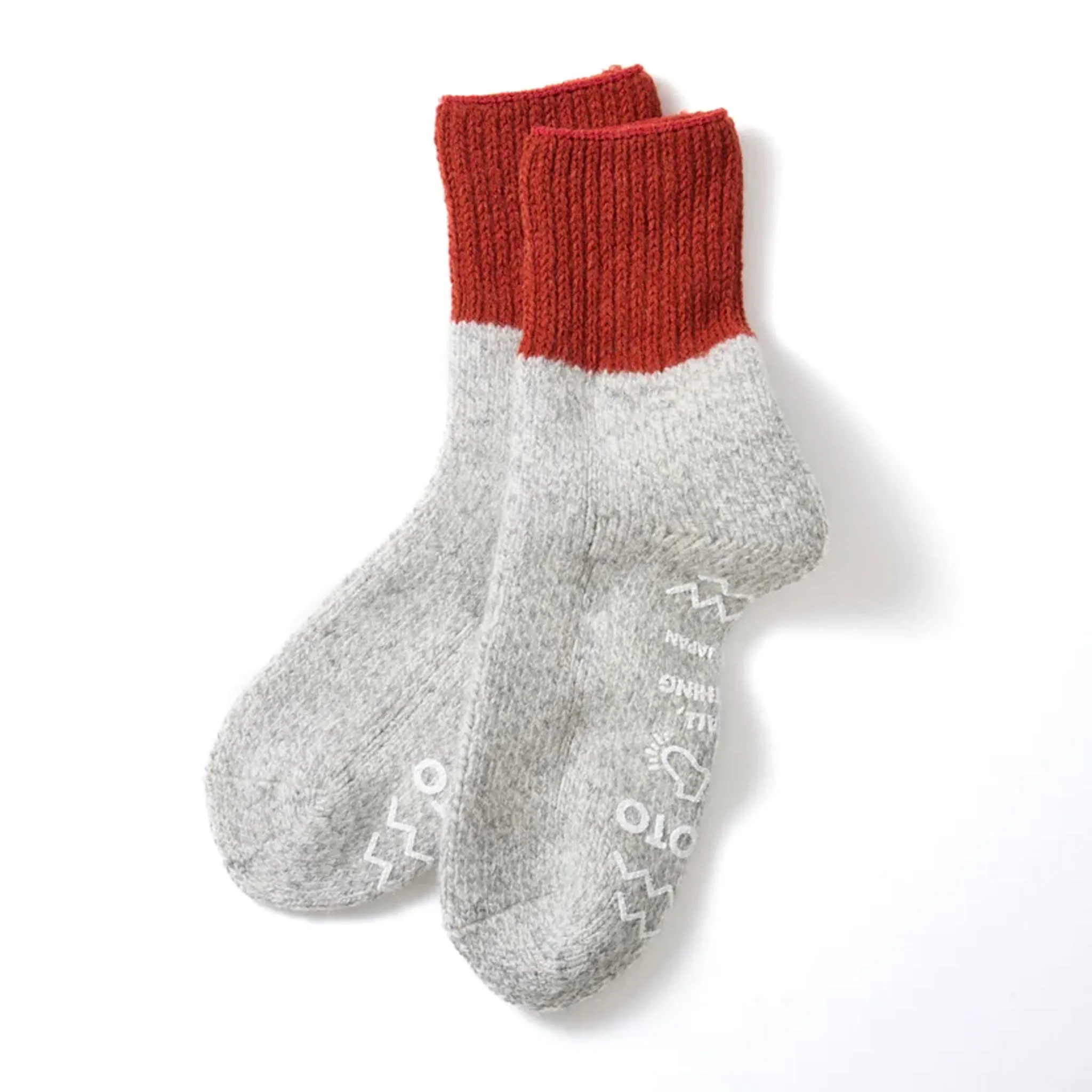 R1618 Retro Winter - Terracotta sold by BlackBlue