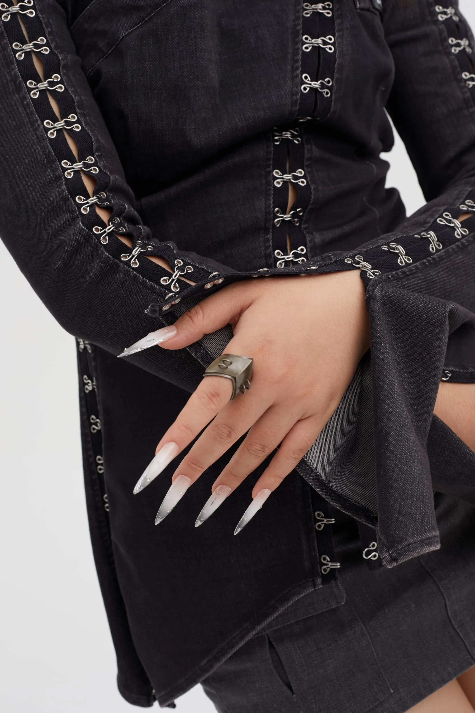 Fervooor Battle Angel Aged Bronze Armor Shield Ring sold by Fervooor product image thumbnail 3