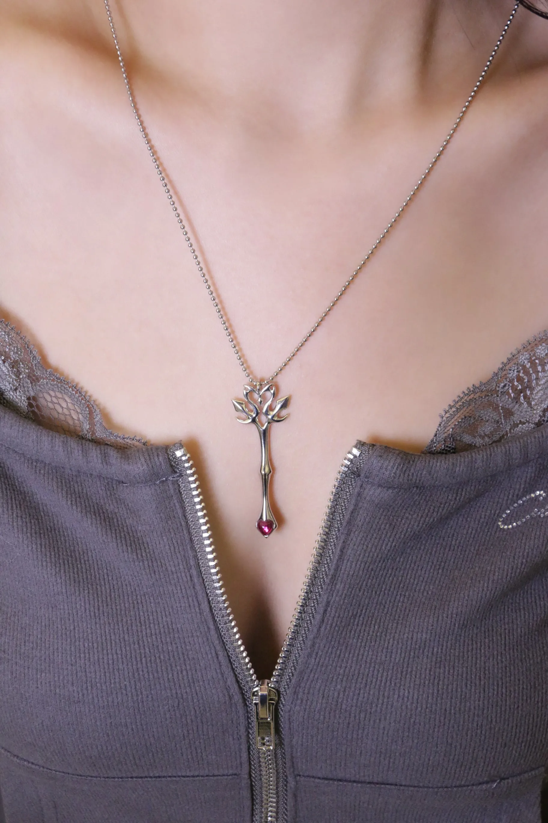 Fervooor love gift cupid’s arrow necklace sold by Fervooor product image thumbnail 2