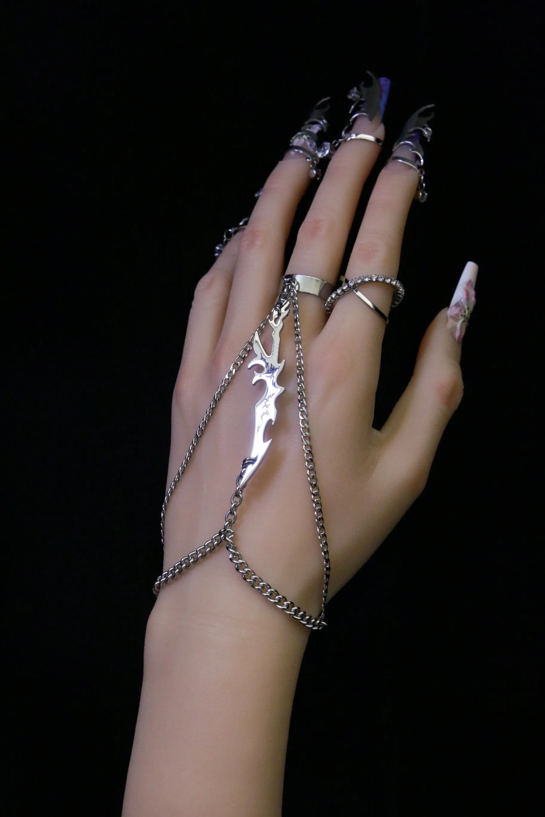 Fervooor Acid Knife hand chain ring+bracelet sold by Fervooor product image thumbnail 5