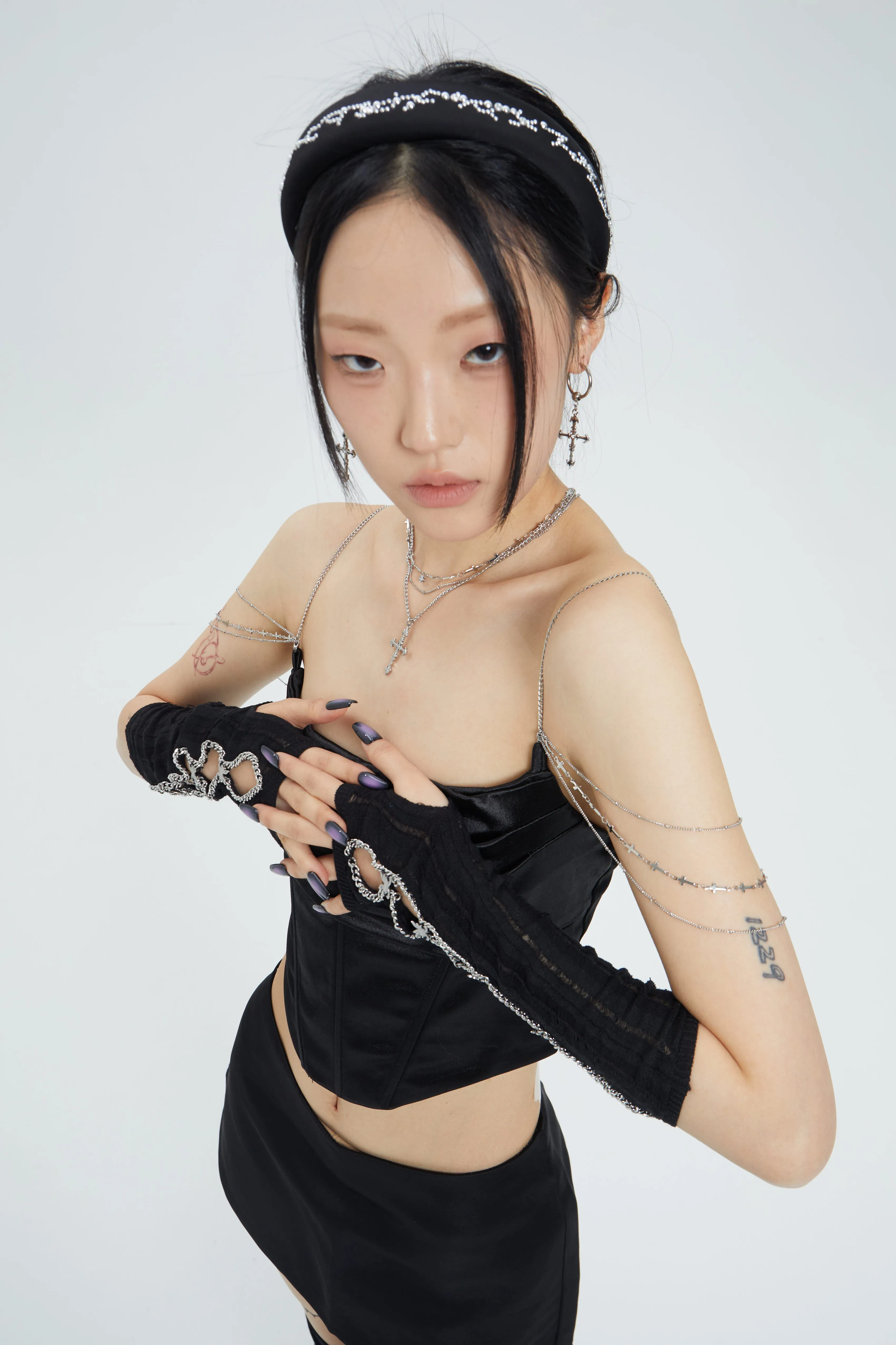 Fervooor Dune chrome heart lily crucifix choker sold by Fervooor product image thumbnail 3