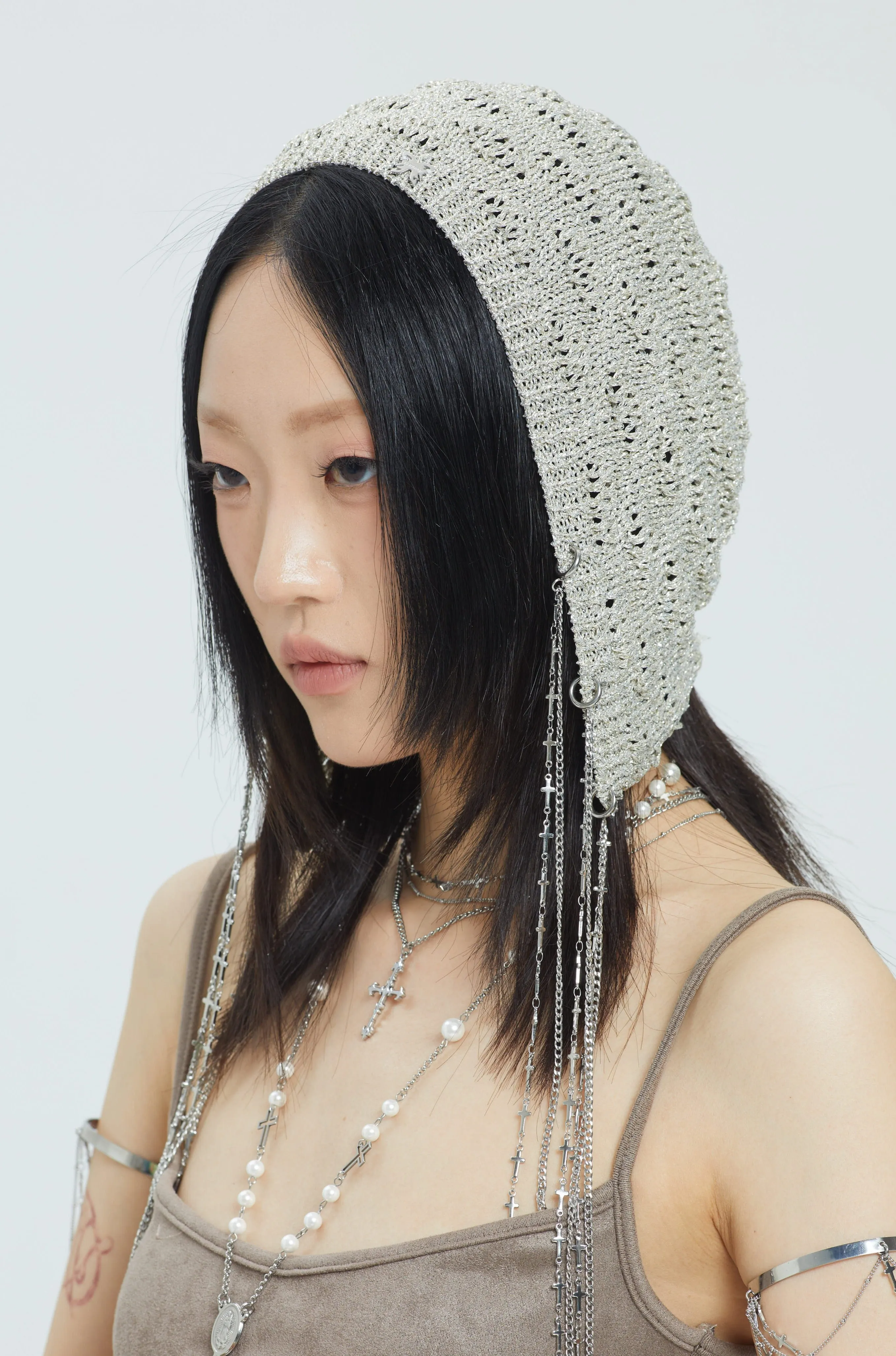 No Restock/ Fervooor Dune silver detachable chain knit beanie hat sold by Fervooor