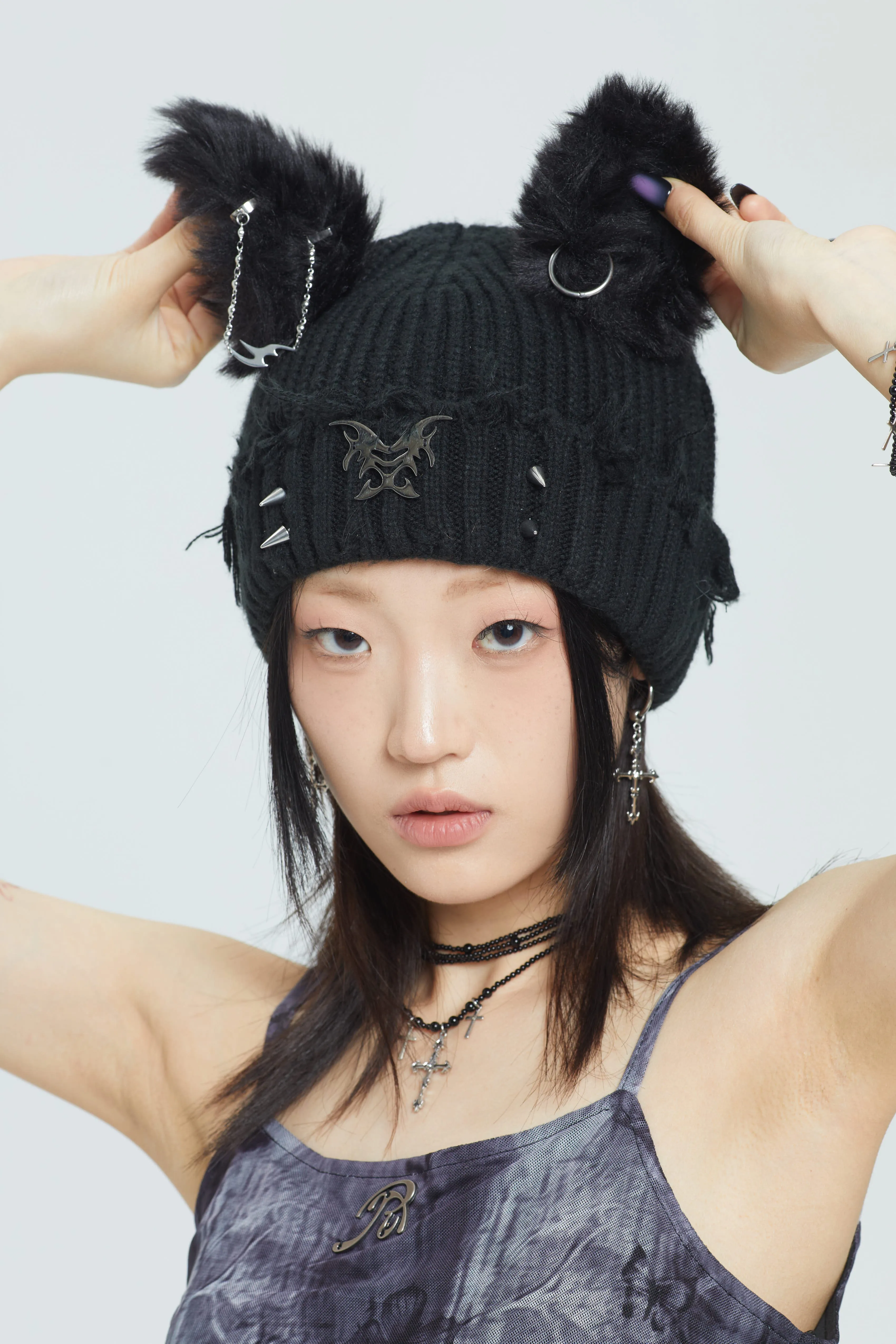 Fervooor black dog ear knit cap hat beanie sold by Fervooor product image thumbnail 3