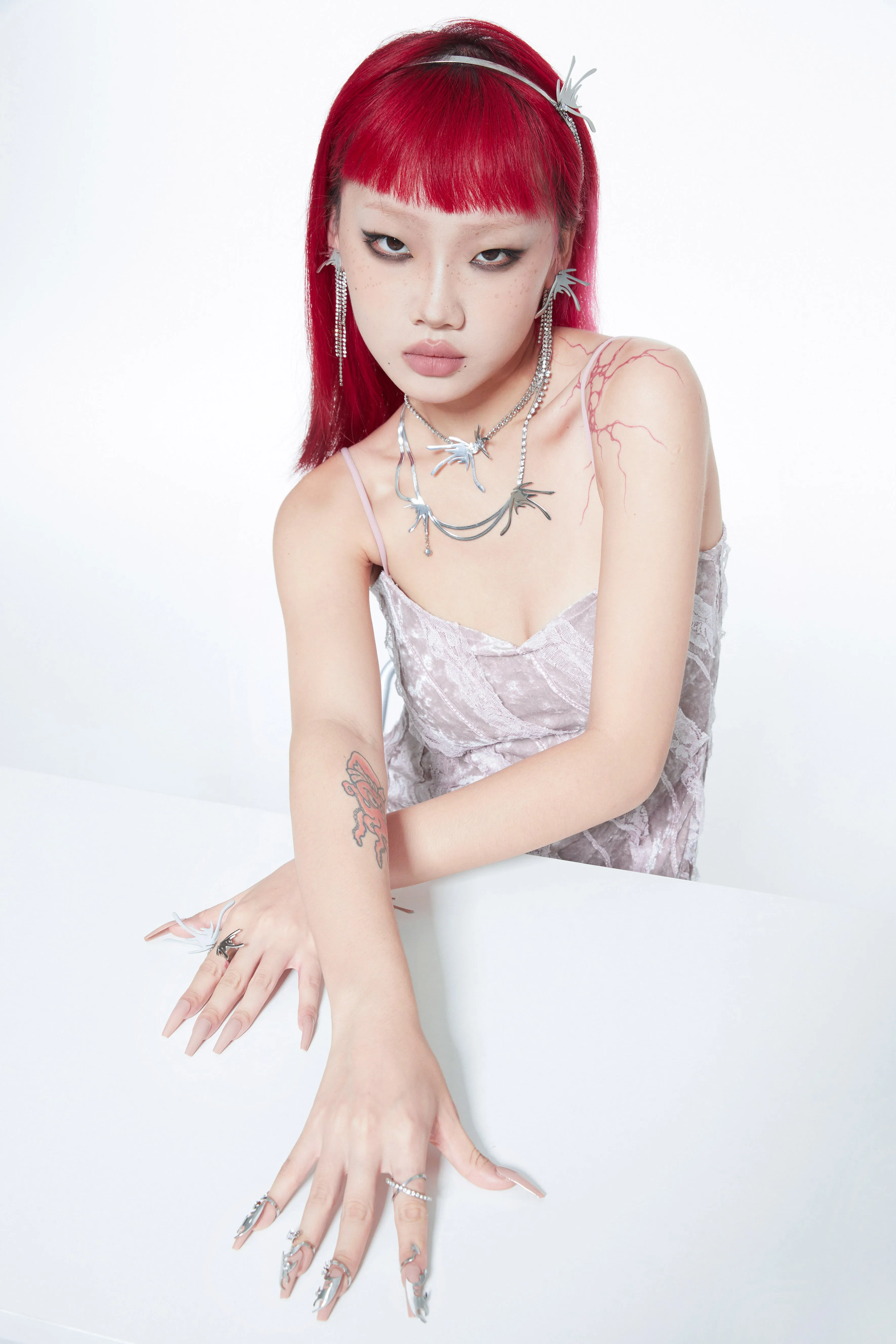 Fervooor Fire butterfly fingertip ring sold by Fervooor product image thumbnail 5