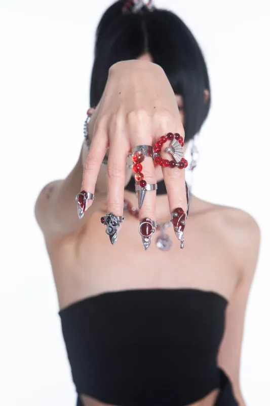 No Restock/Fervooor Crimson romance ring set sold by Fervooor