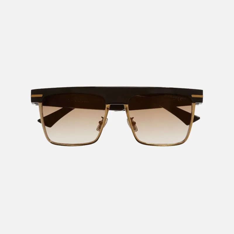 1359 D-Frame Sunglasses made by Cutler and Gross