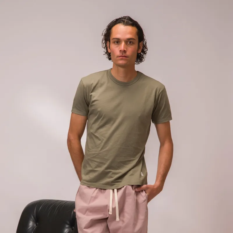 Lightweight Fitted Tee Burnt Olive made by Standard Issue Tees