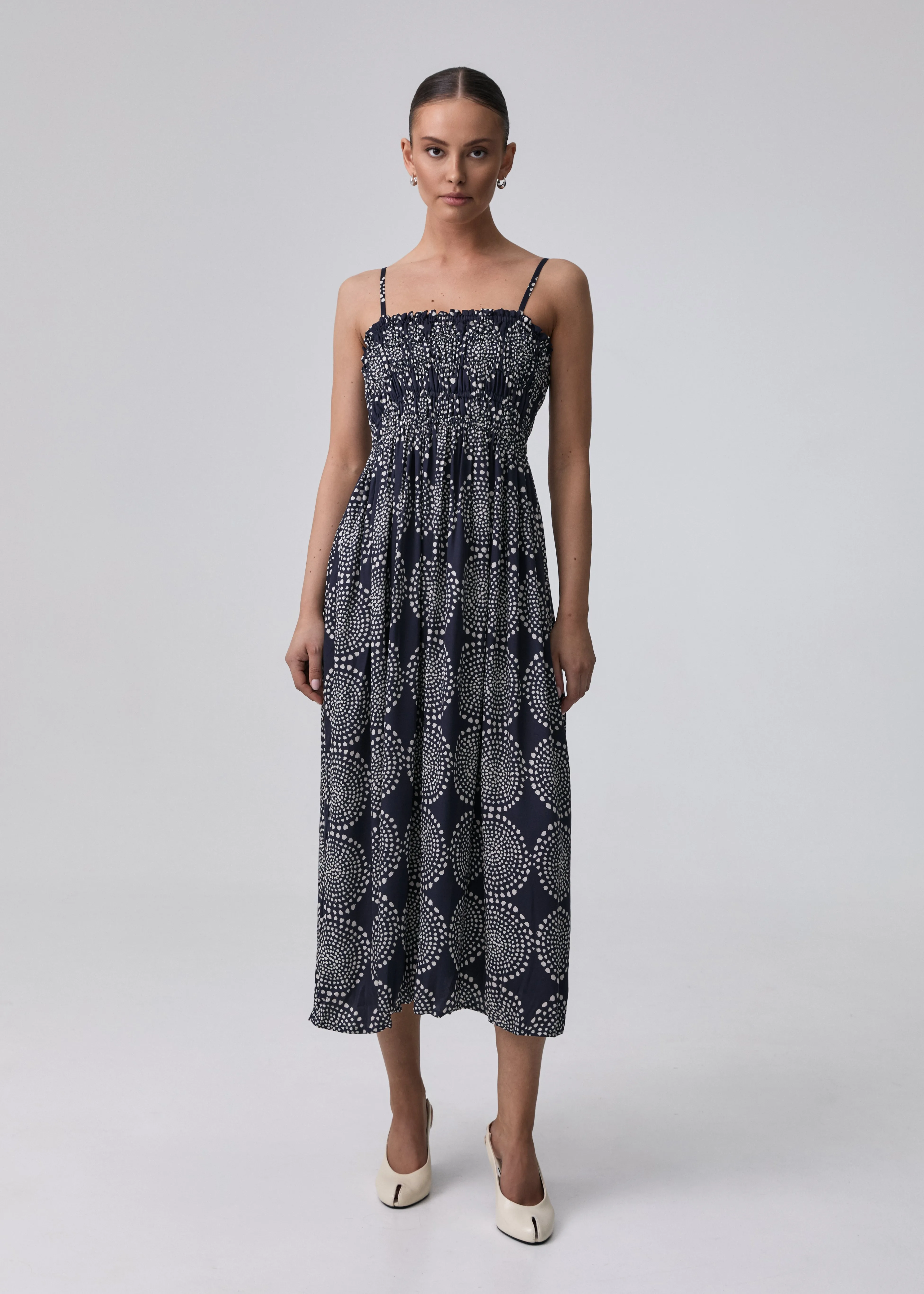 SUKIENKA AIDA MANDALA WHITE sold by Le Collet