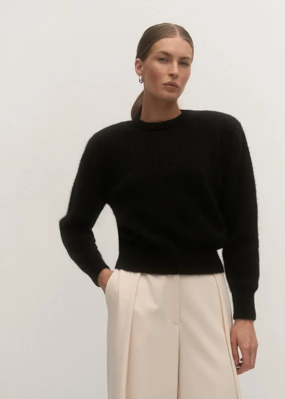 SWETER ALIA BLACK made by Le Collet