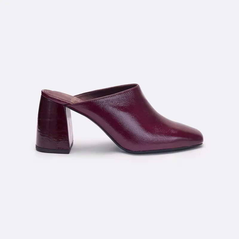 ALMA sold by Helena Mar