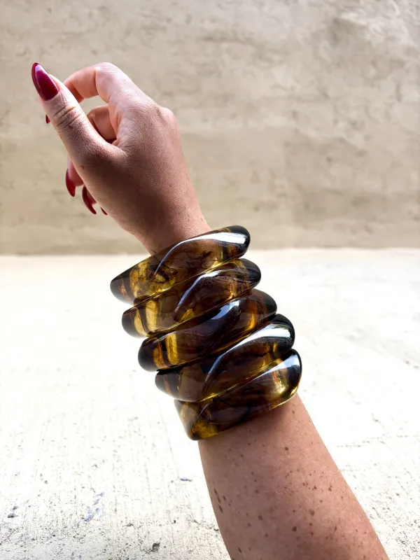 Smoke break bangle sold by Rareify02