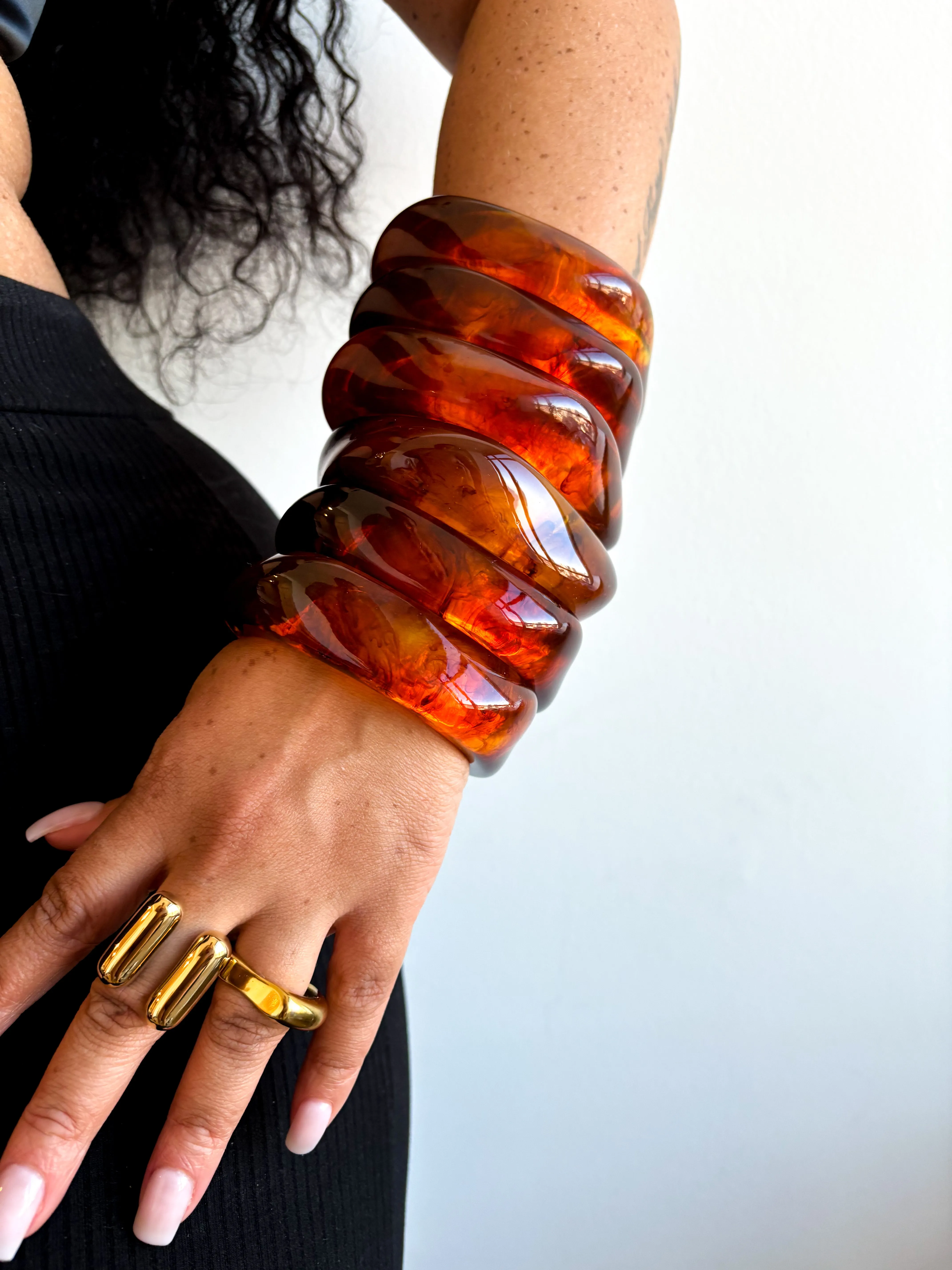 Brown acrylic bangle sold by Rareify02 product image thumbnail 2