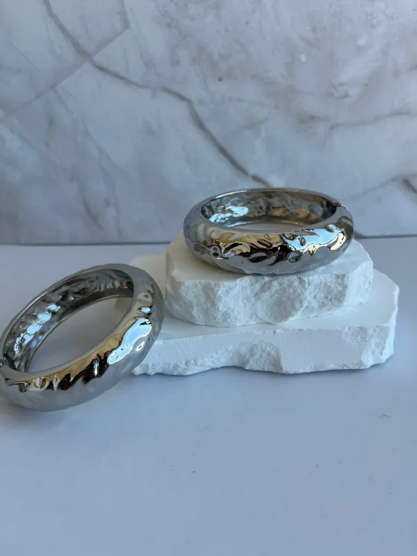 The rumple bracelet sold by Rareify02