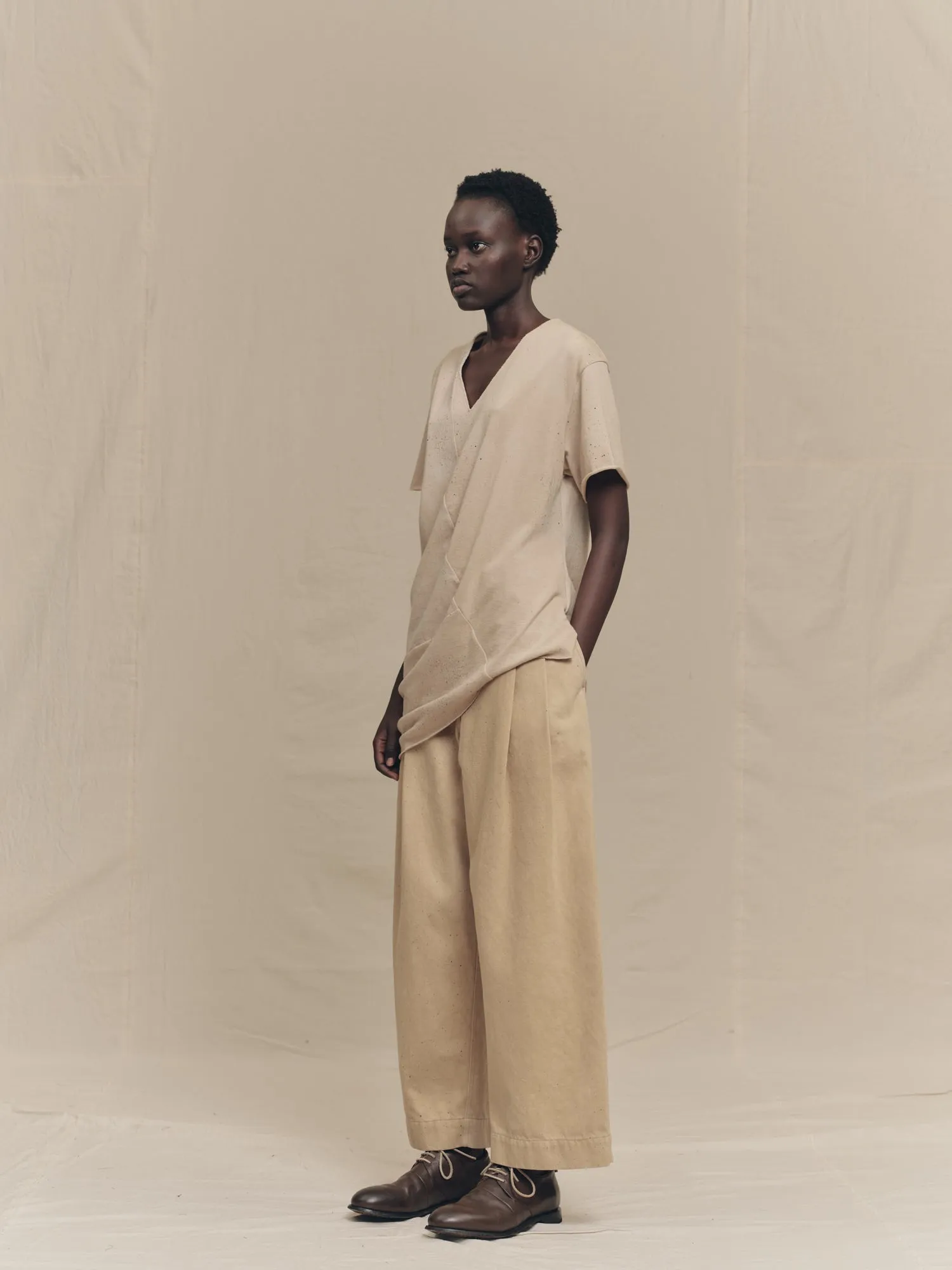 DECONSTRUCTED V-NECK T-SHIRT sold by ziggy chen product image thumbnail 2