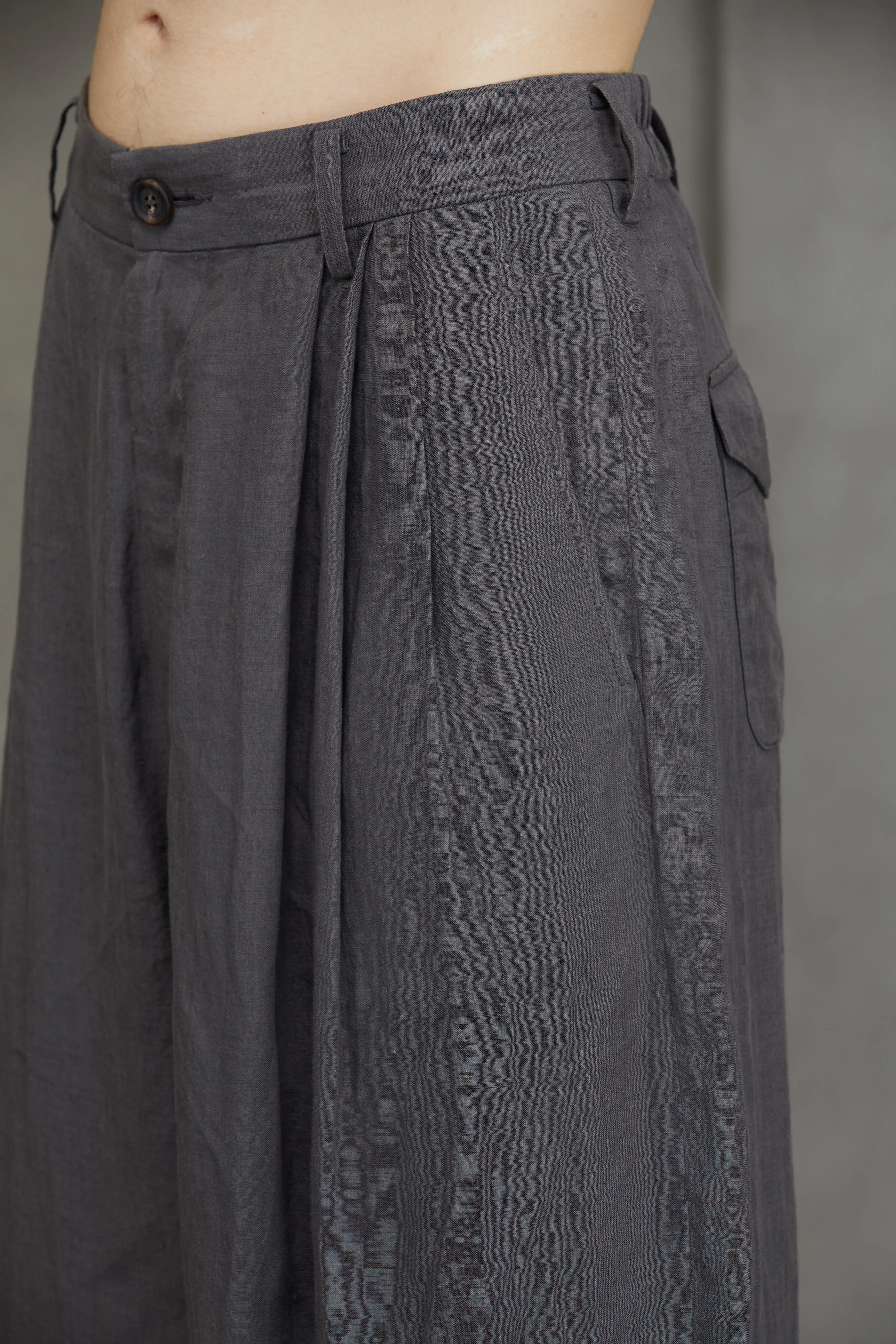 CROPPED TROUSERS sold by ziggy chen product image thumbnail 4