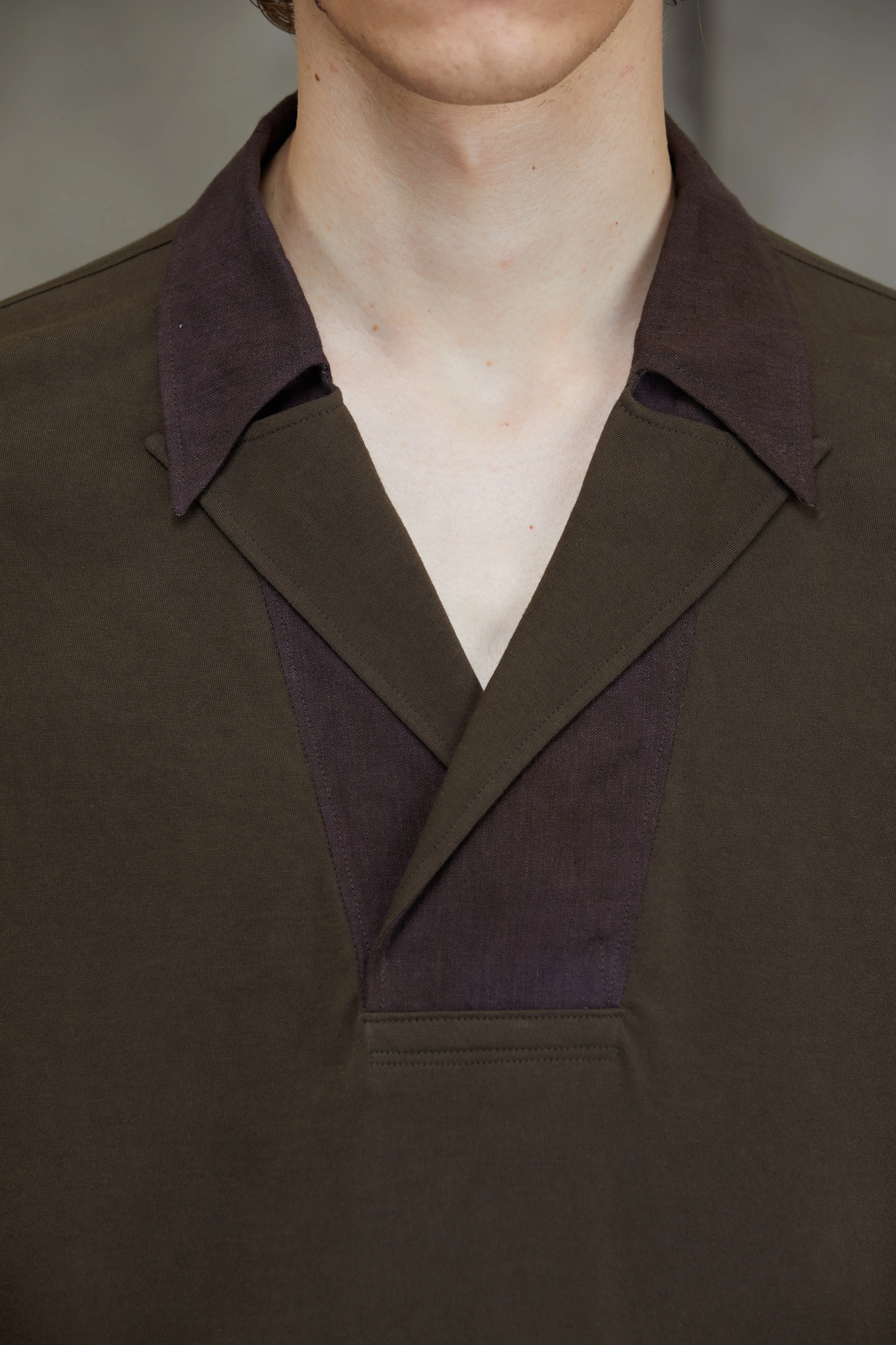 LAPEL COLLAR SHORT SLEEVE T-SHIRT sold by ziggy chen product image thumbnail 5