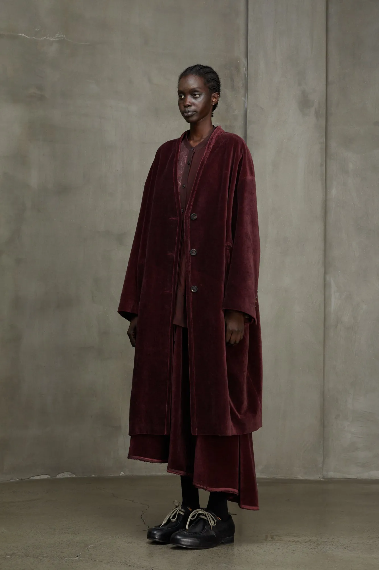SHAWL COLLAR VELVET COAT sold by ziggy chen product image thumbnail 2