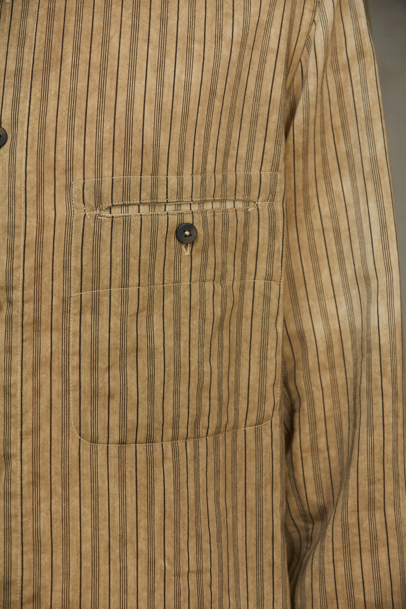 CALSSIC STRIPED SHIRT sold by ziggy chen product image thumbnail 5