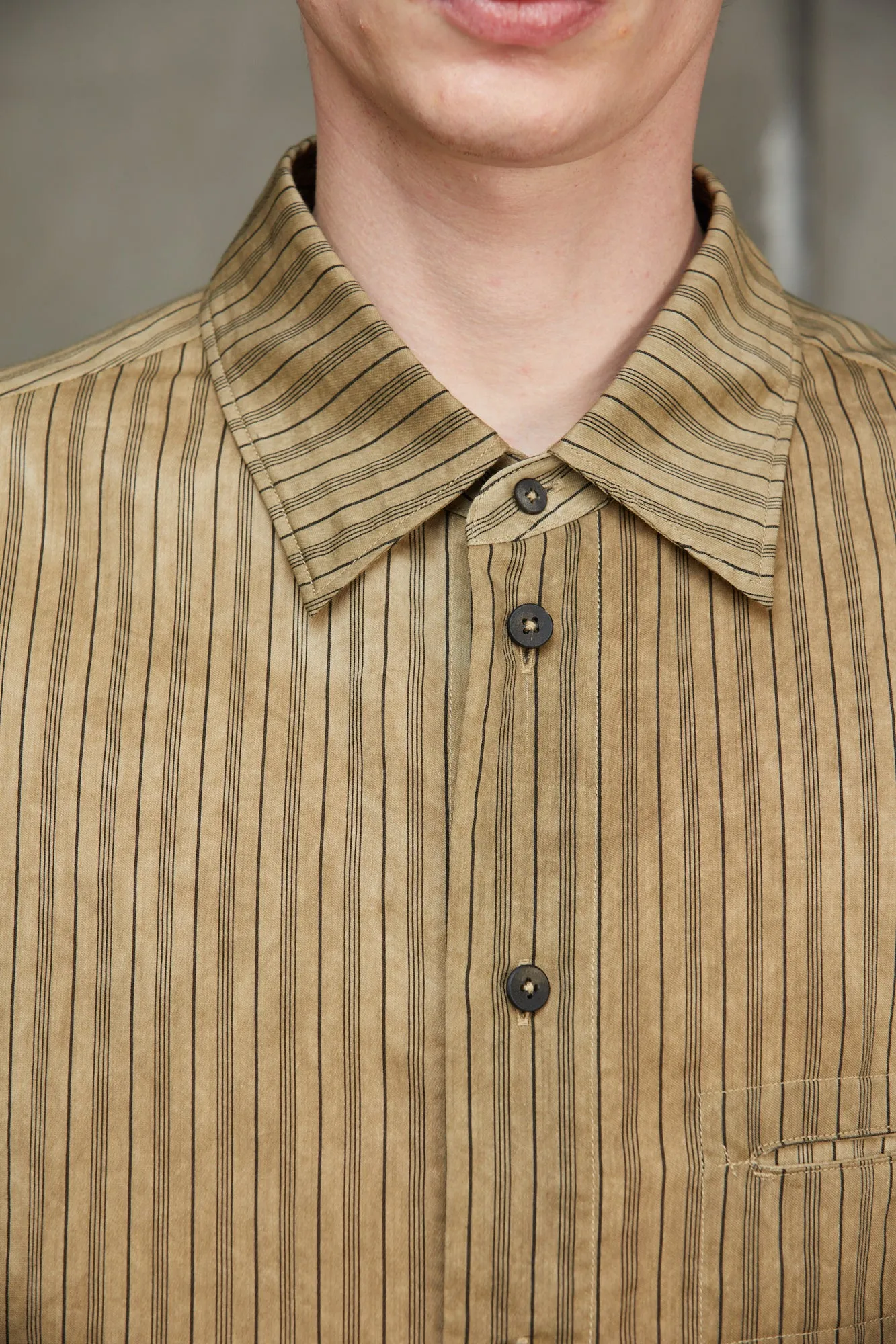 CALSSIC STRIPED SHIRT sold by ziggy chen product image thumbnail 4