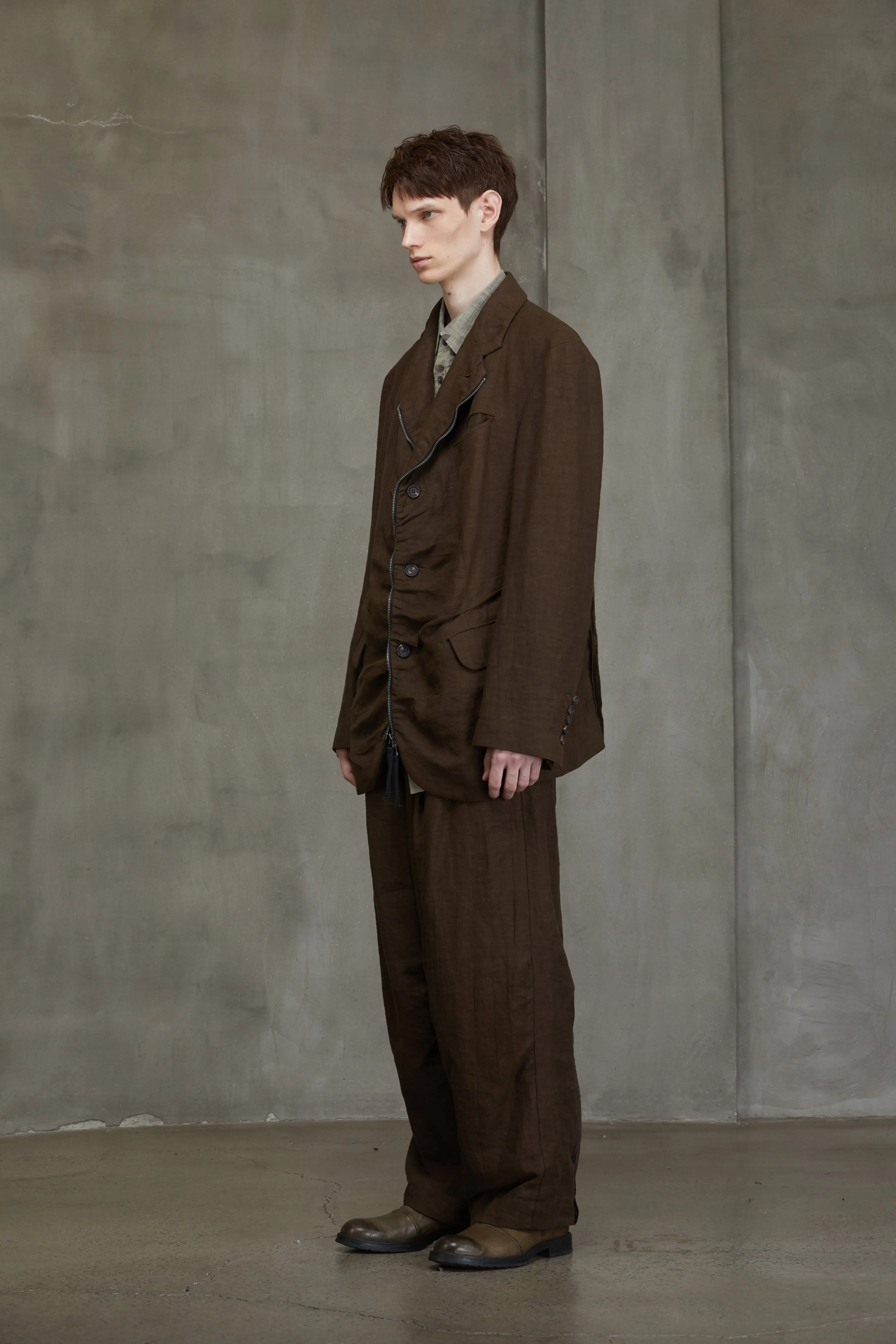 NOTCH COLLAR ZIPPED JACKET sold by ziggy chen product image thumbnail 2