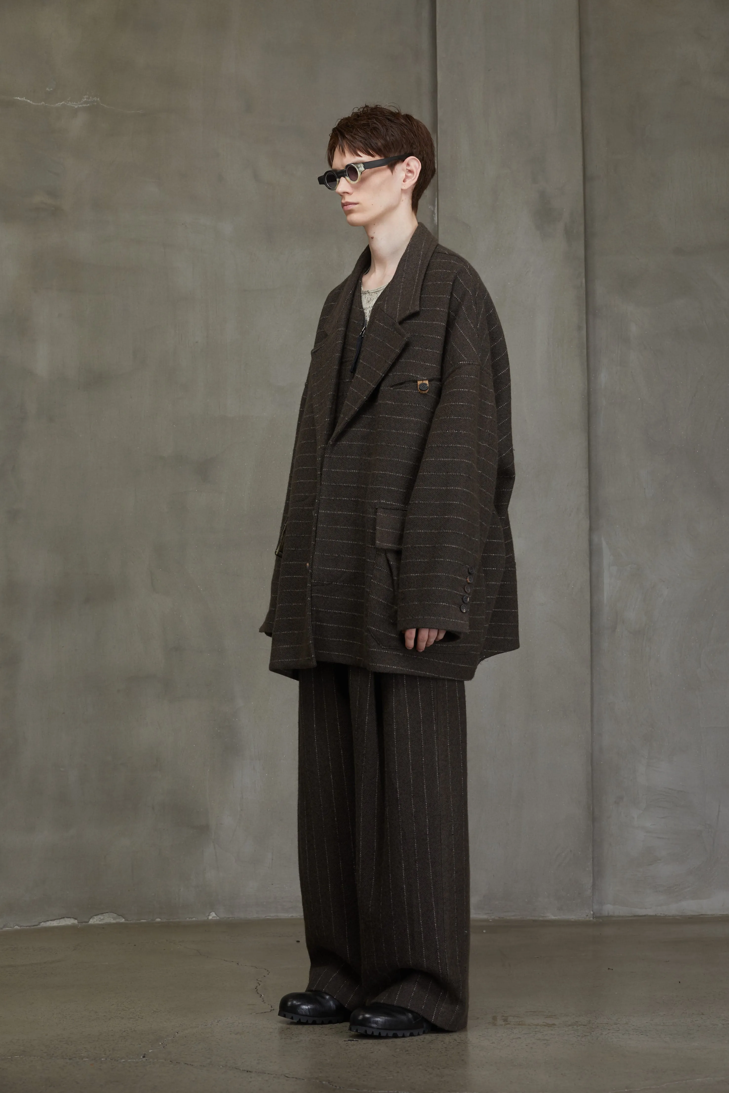 NOTCH COLLAR SHORT COAT sold by ziggy chen product image thumbnail 2