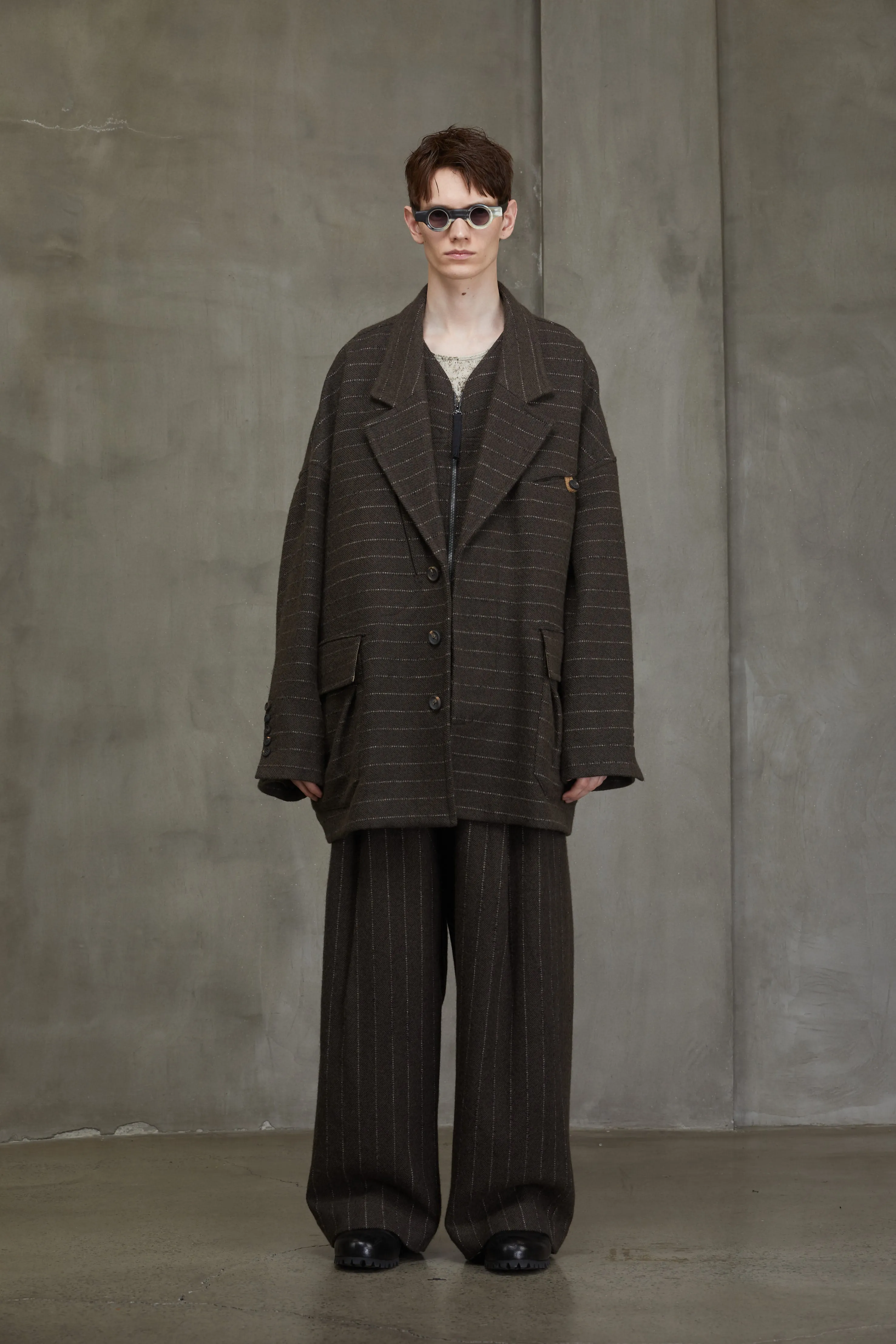 NOTCH COLLAR SHORT COAT sold by ziggy chen